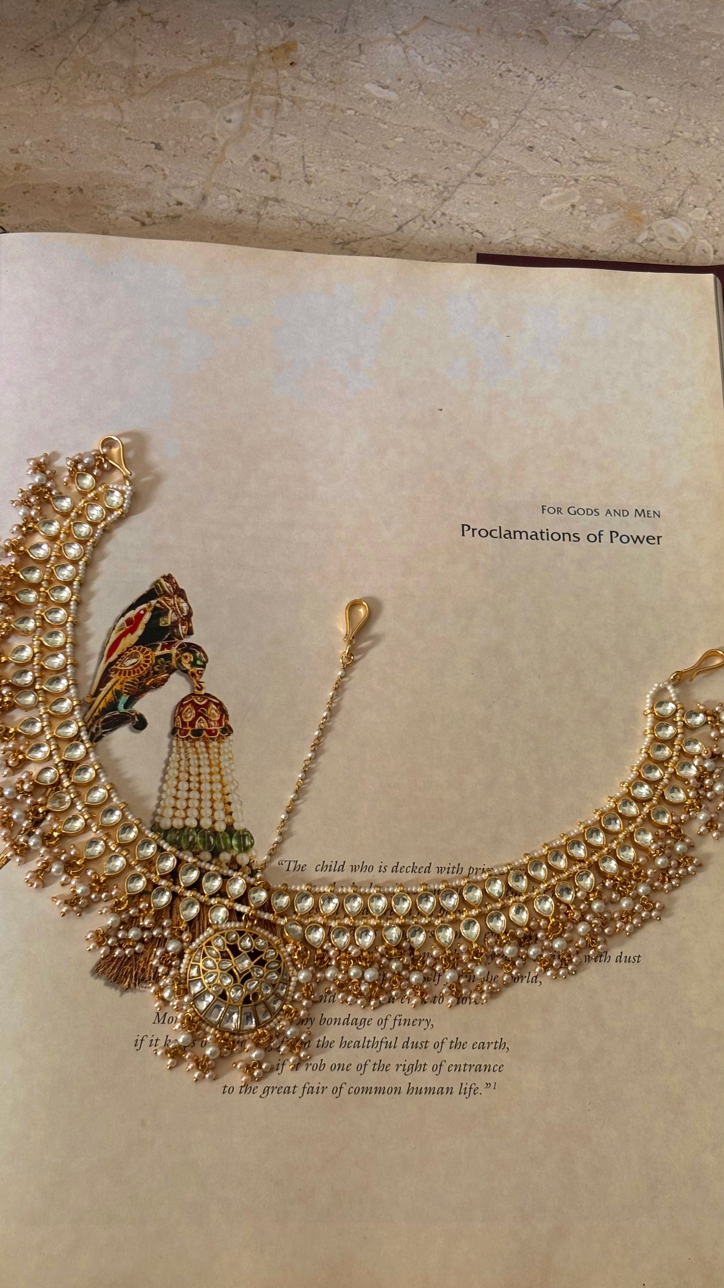 Paachi Kundan swarn mathapatti