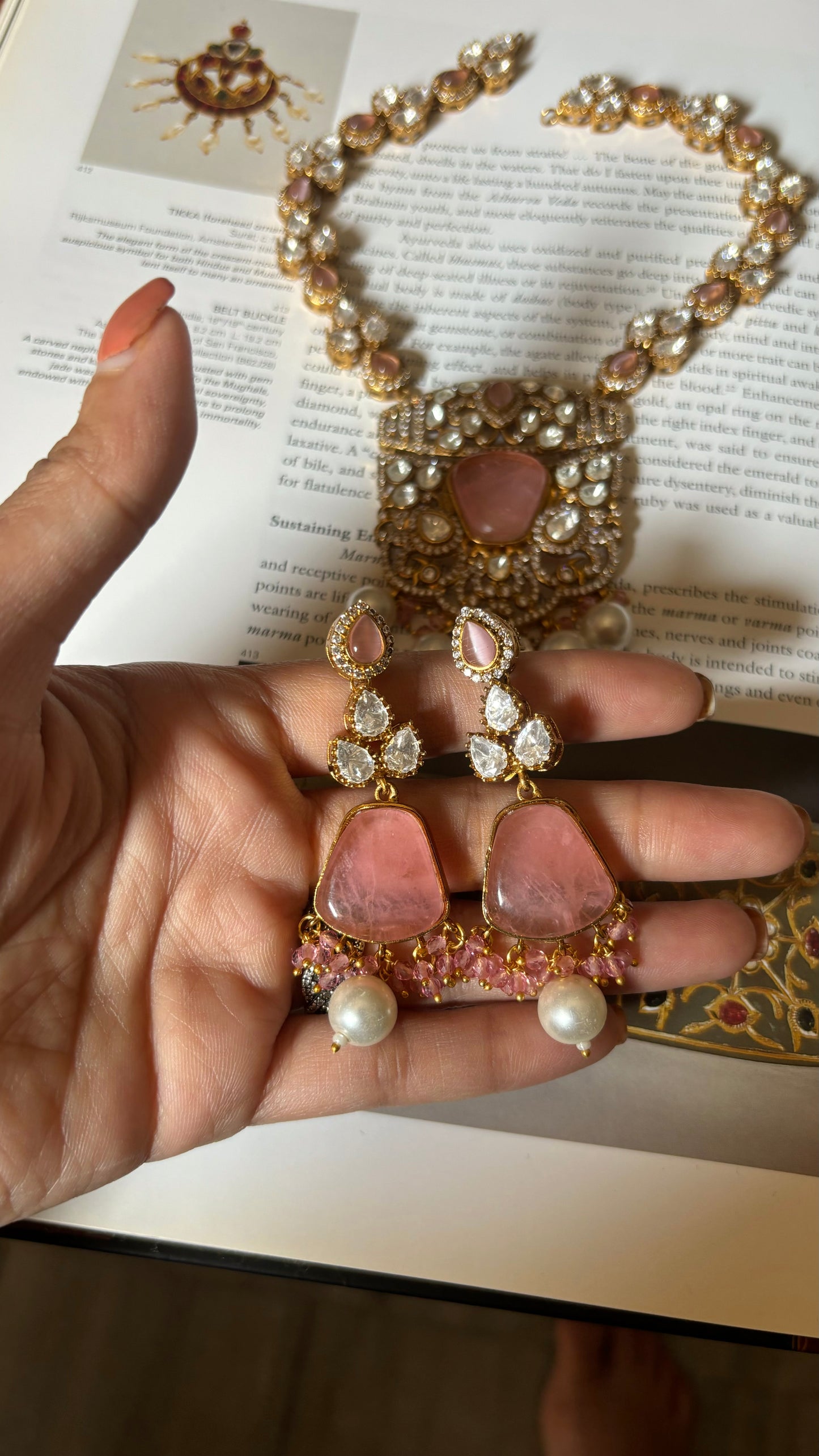 Neiza Rose quartz heritage moissanite collar necklace with earrings