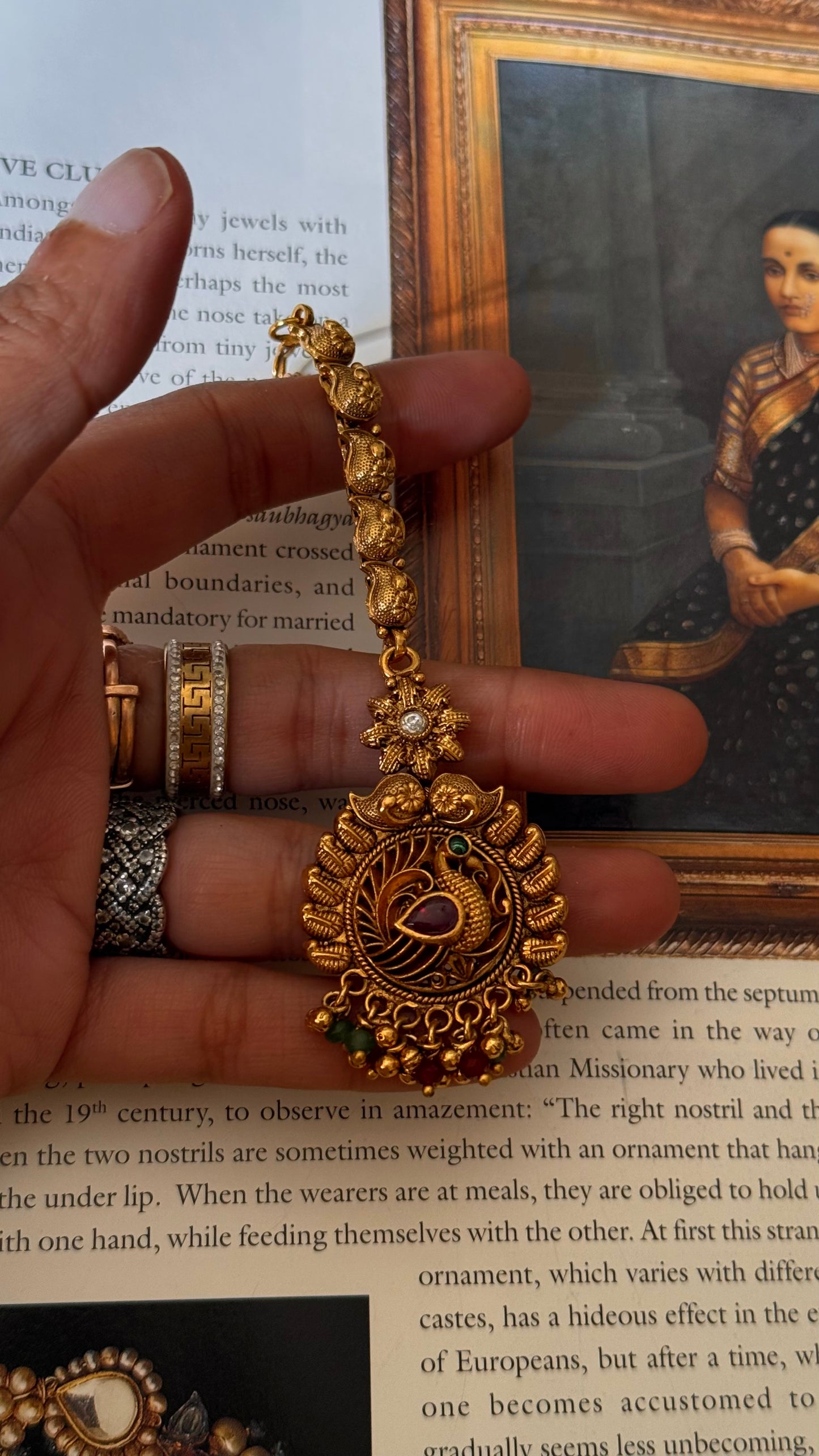 Dull gold Maangtikka