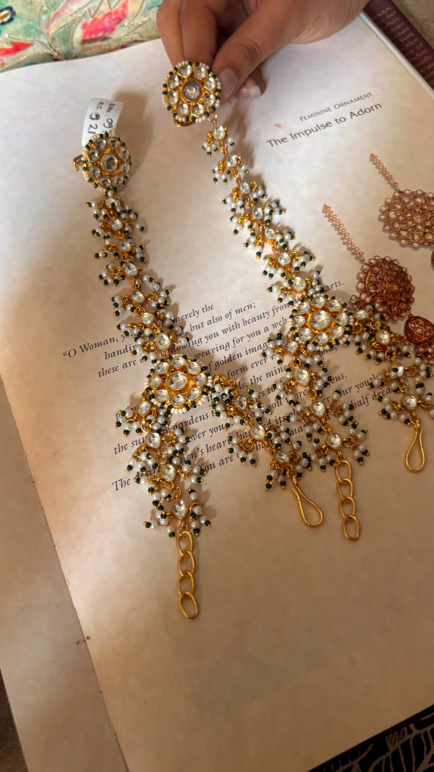 Paachi Kundan emerald Hathphool