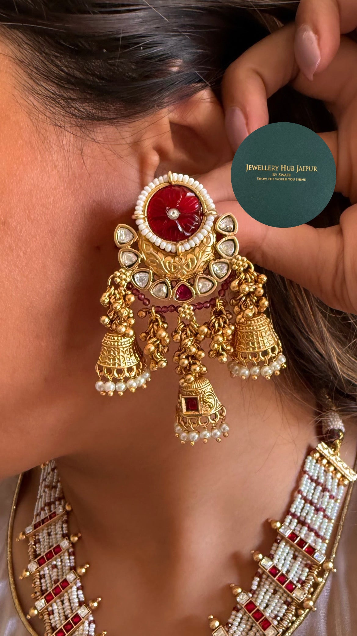 Ruby Rajwada collar necklace with earrings