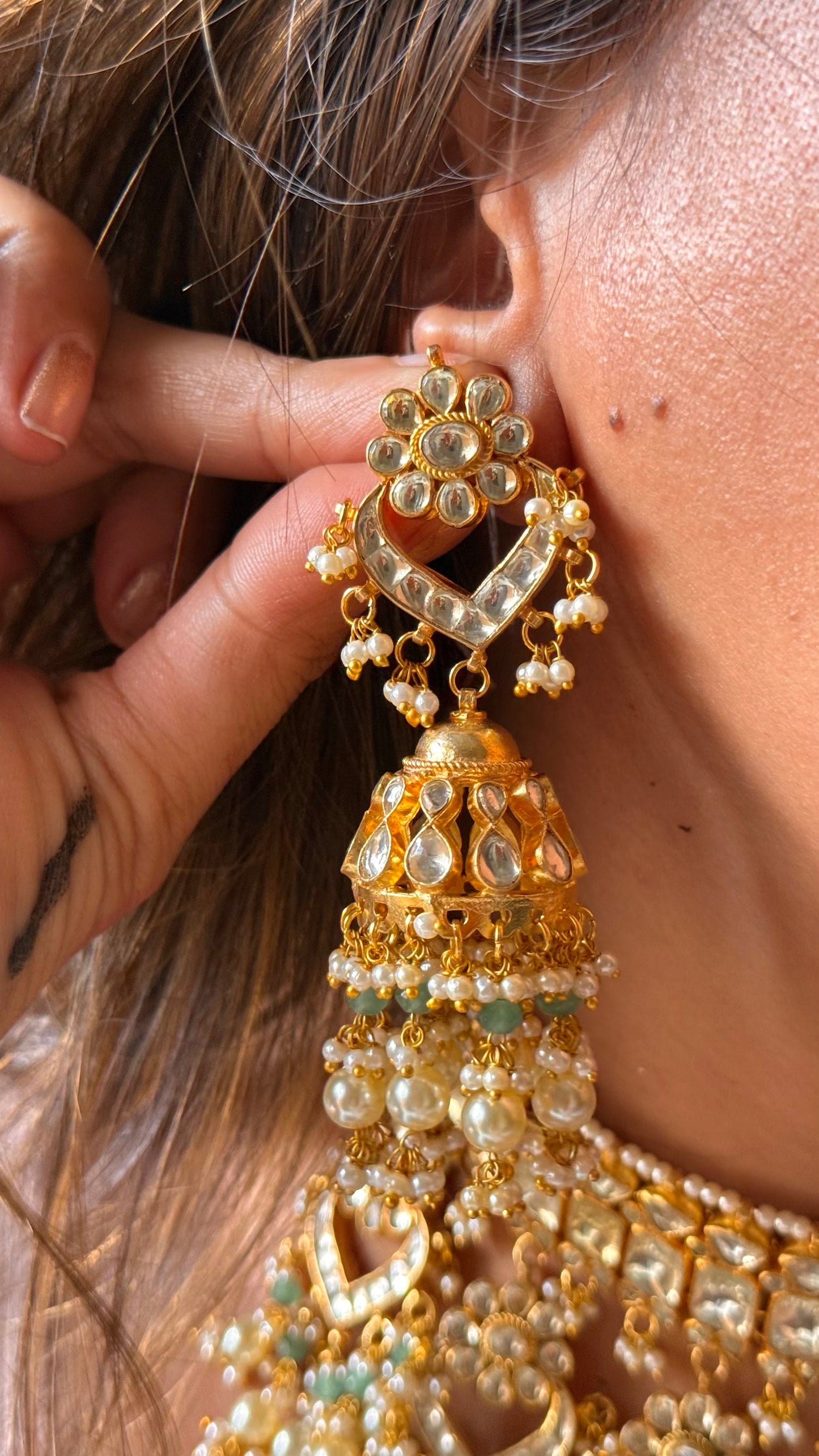 Handmade Paachi Kundan jadau with pearl detailing choker necklace