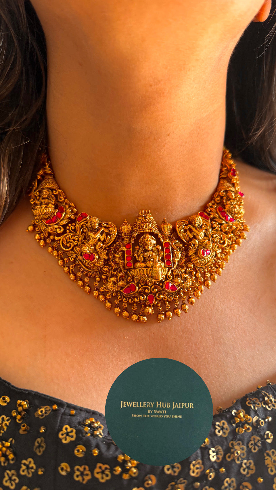 Goddess Laxmi inspired paachi kundan temple necklace