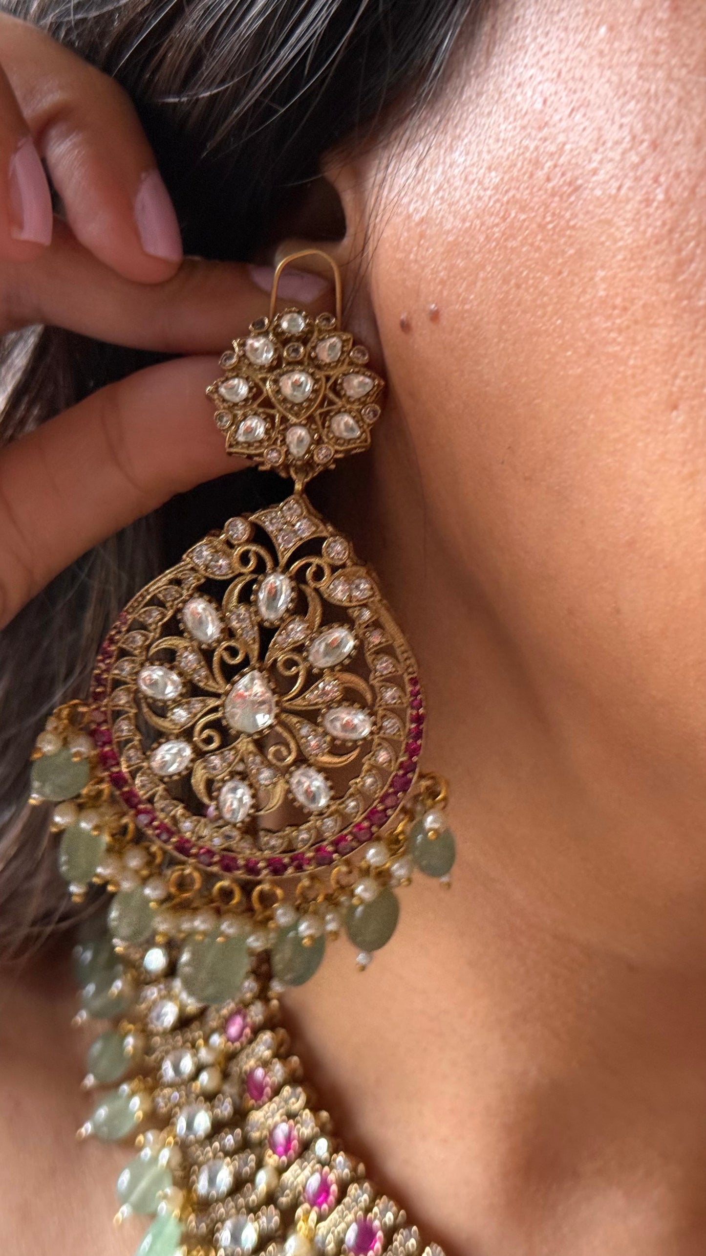 Rani pink with mint drops dual line necklace