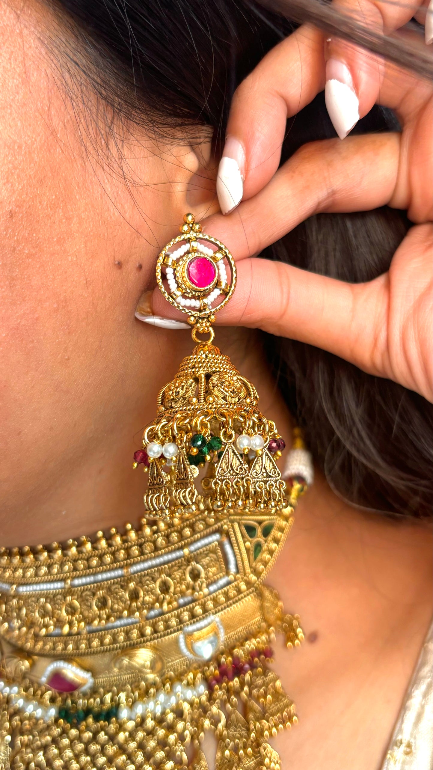 Rajwada ruby paachi kundan Aad