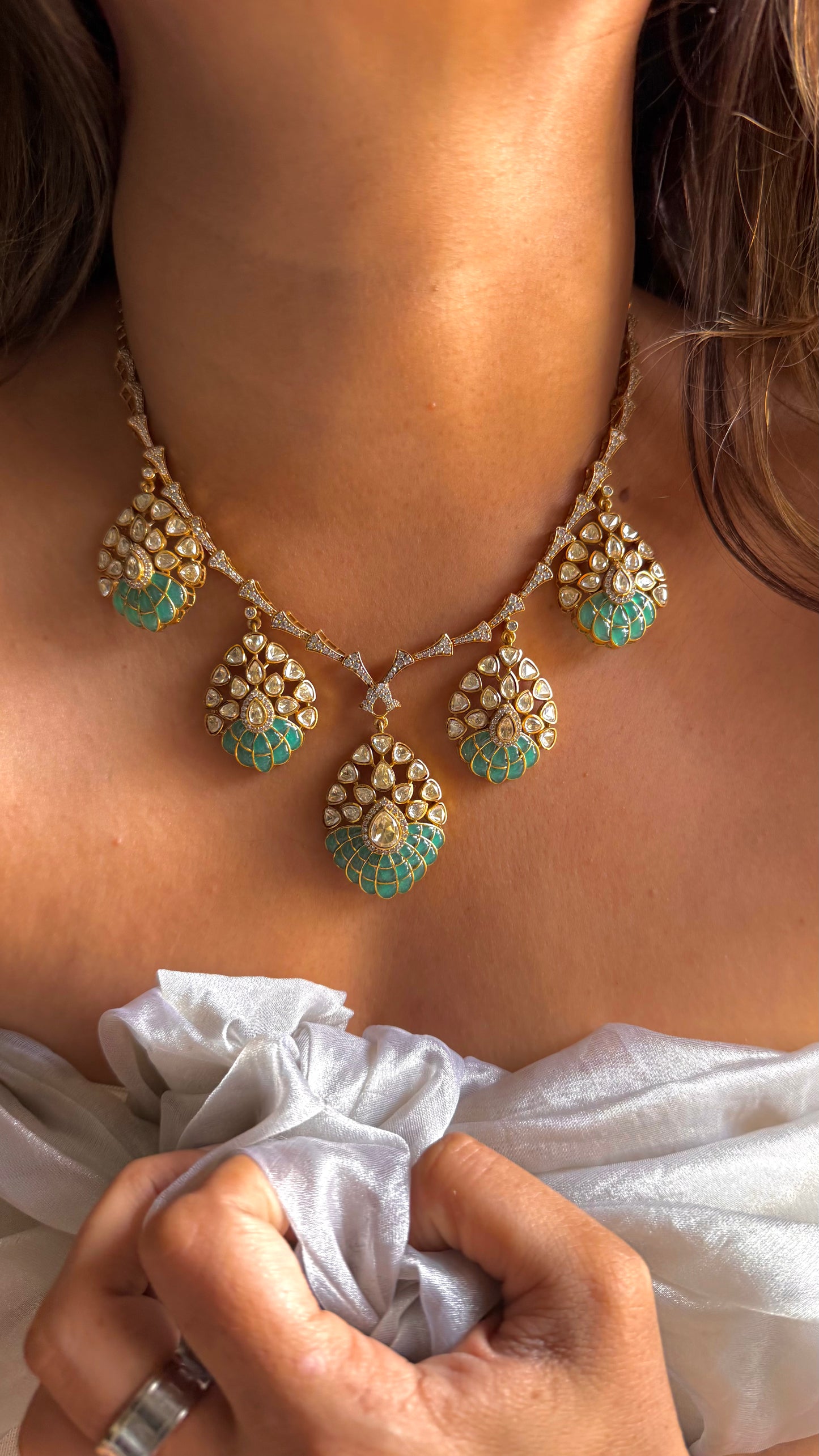 Turquoise shade rama green takkar cocktail necklace