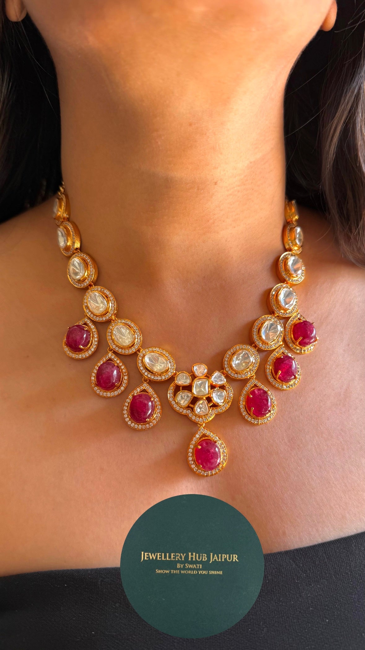 Ruby peeli polki Lv floral gold necklace