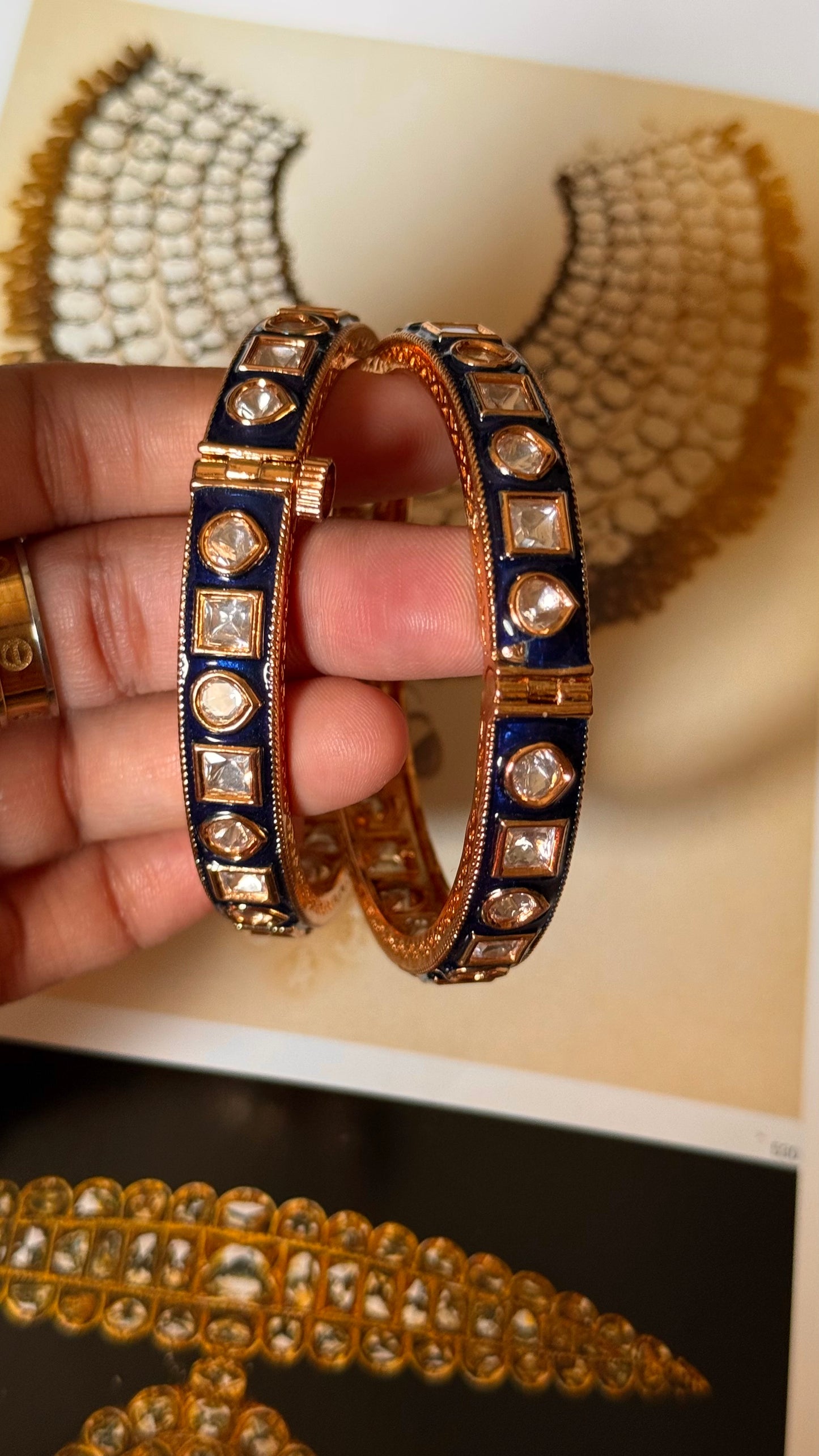 Sapphire single line polki bangles