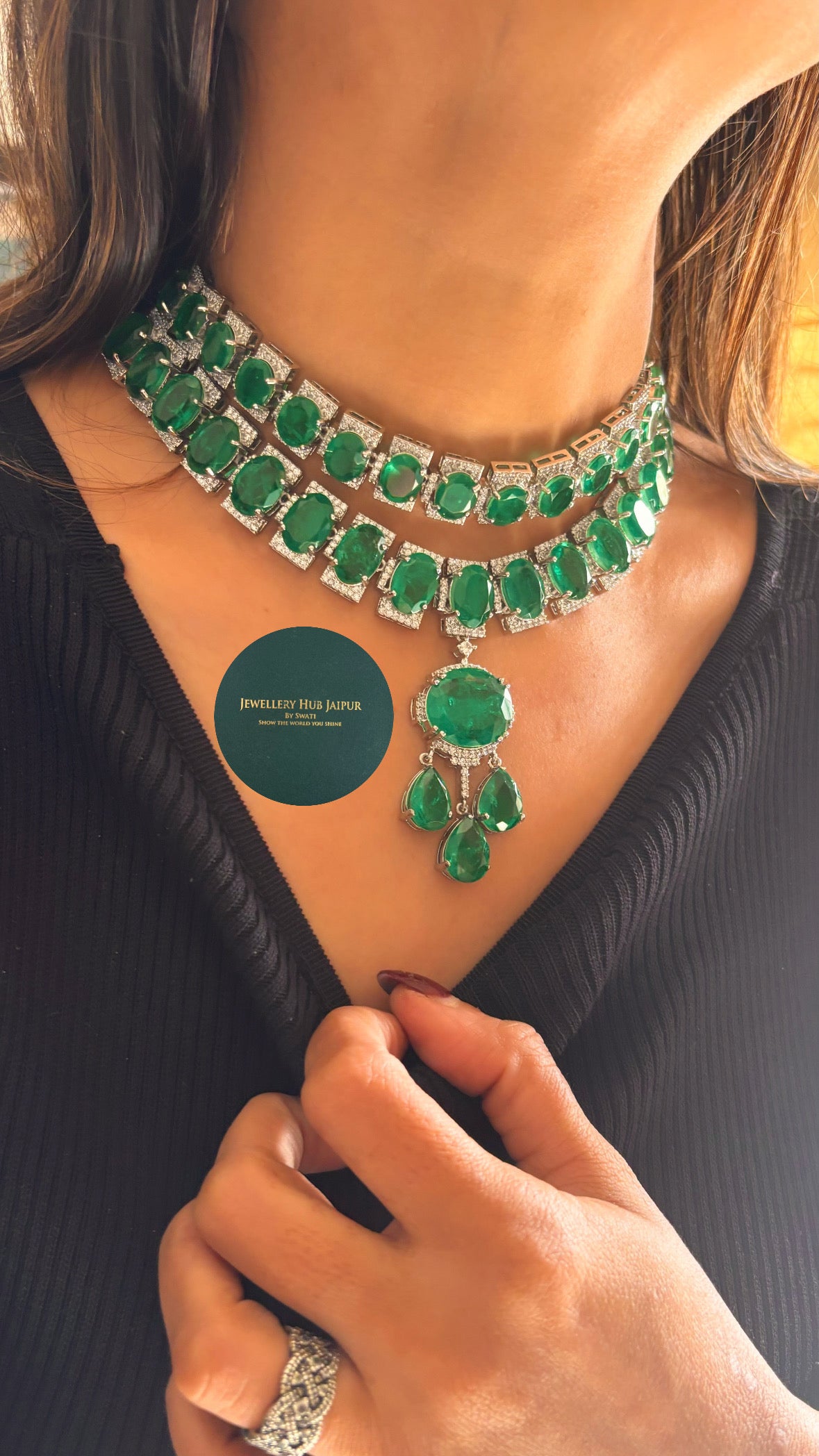 Emerald bridal Asia cocktail necklace