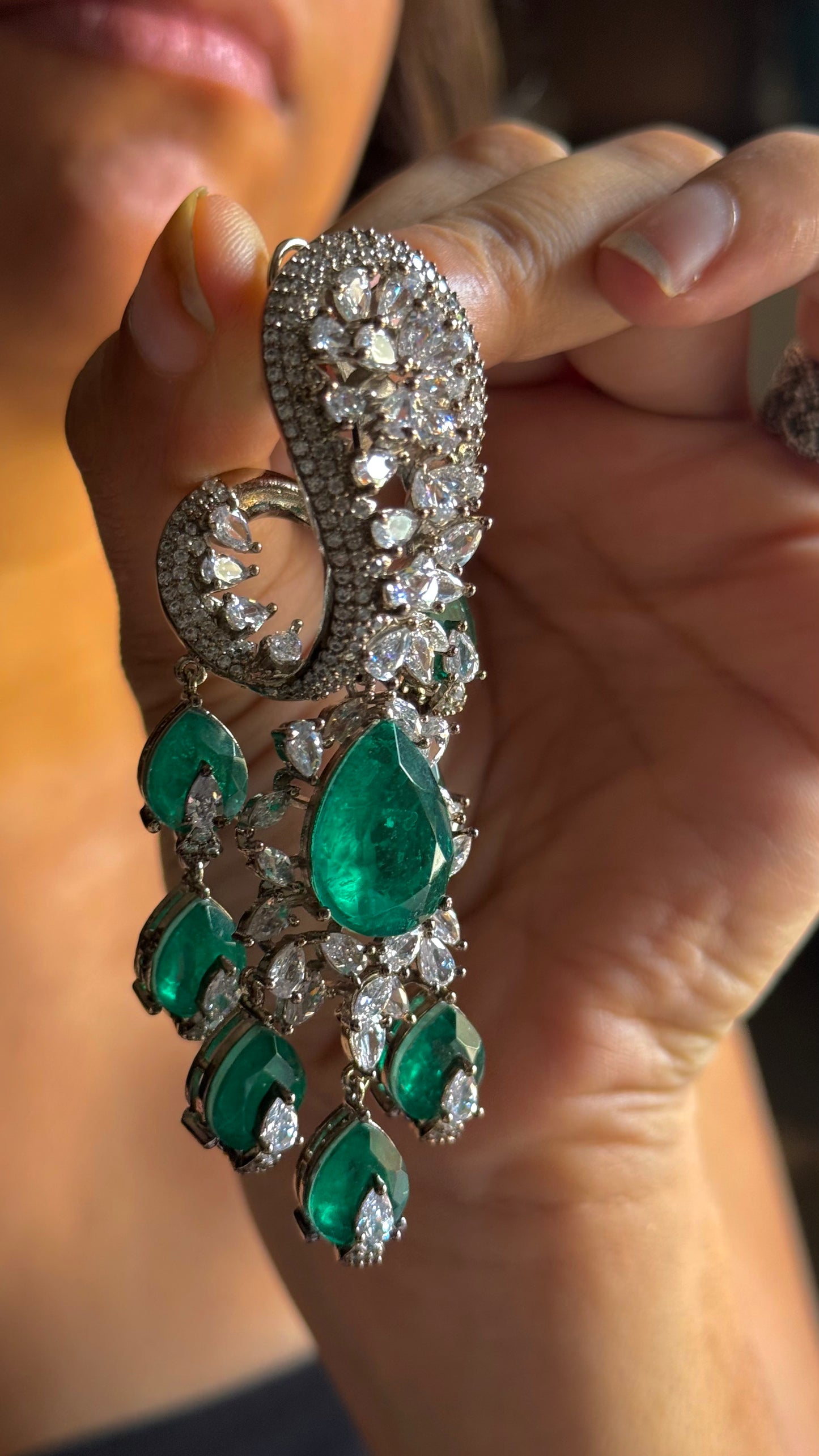 Emerald cocktail danglers