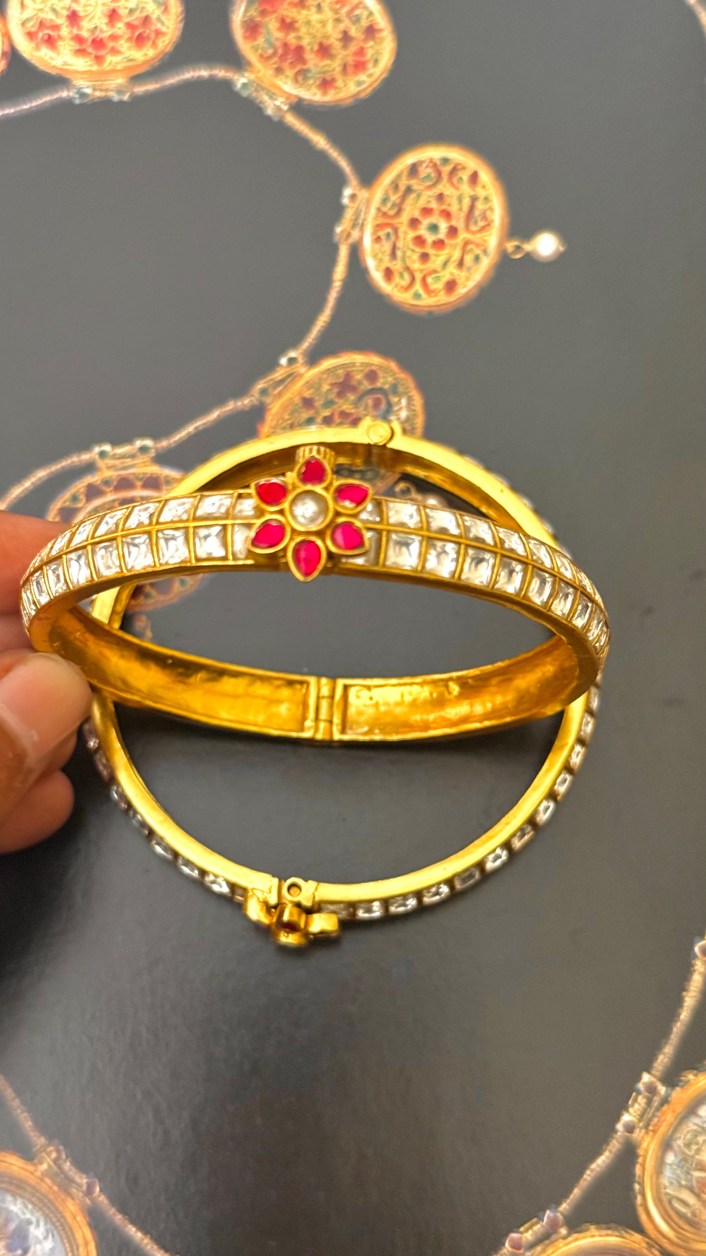 Rani pink floral detailing paachi bangles