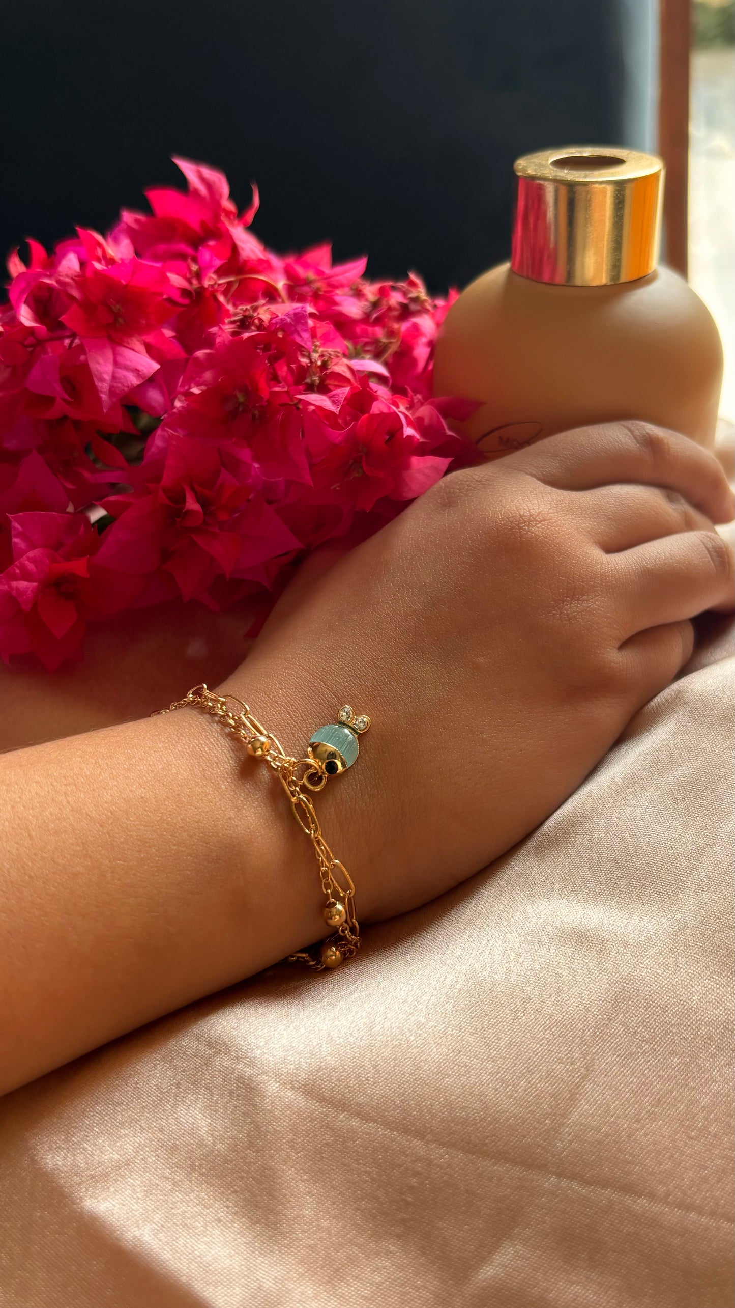 Fish motif double chain bracelet