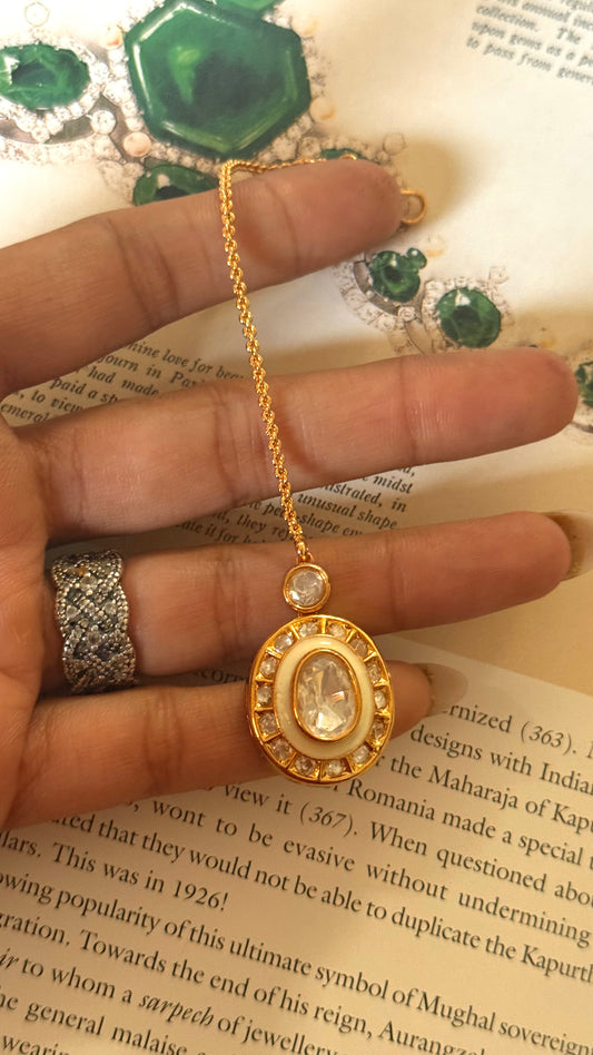 Offwhite meenakari polki maangtika