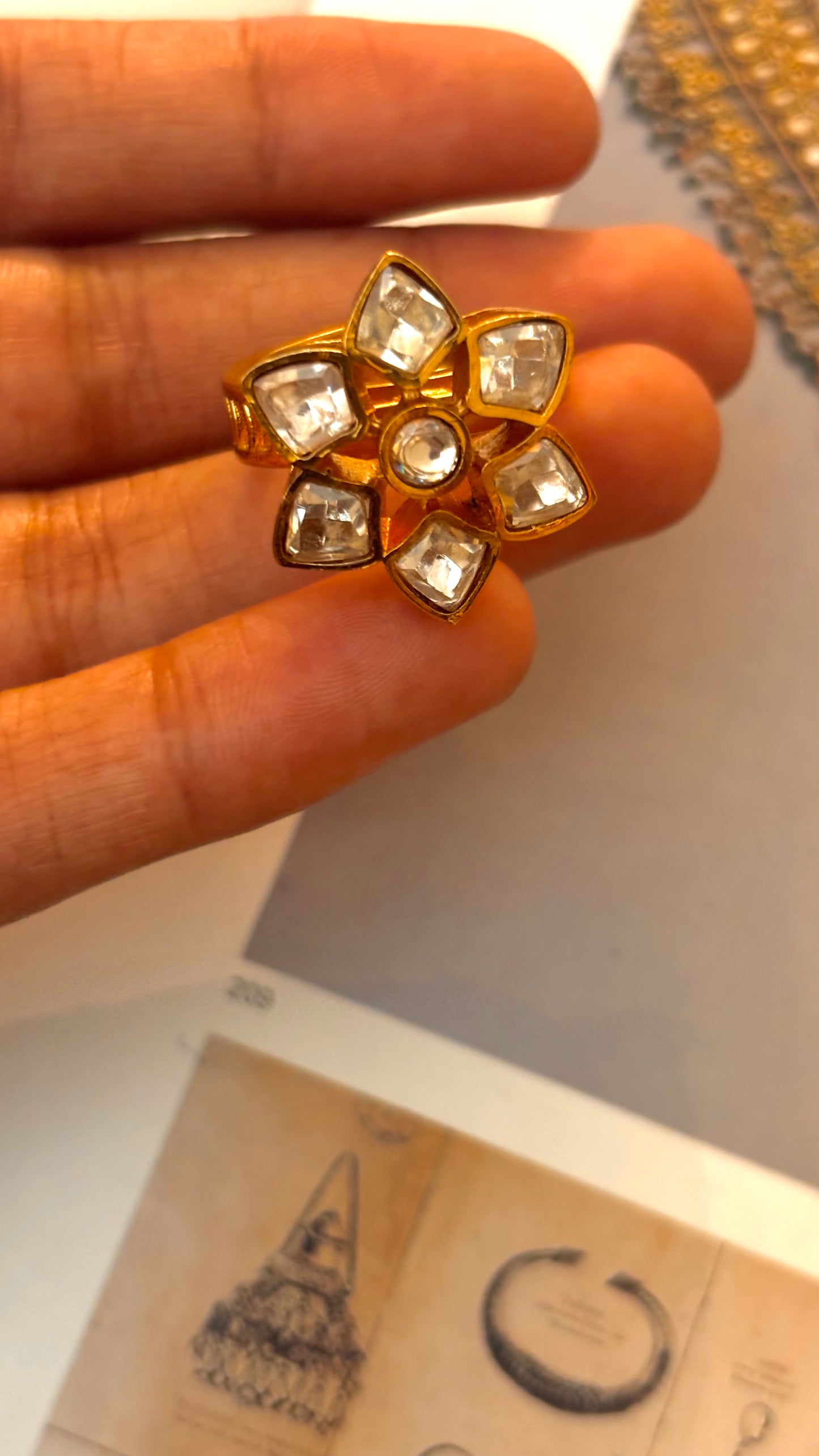 Peeli polki Floral adjustable ring