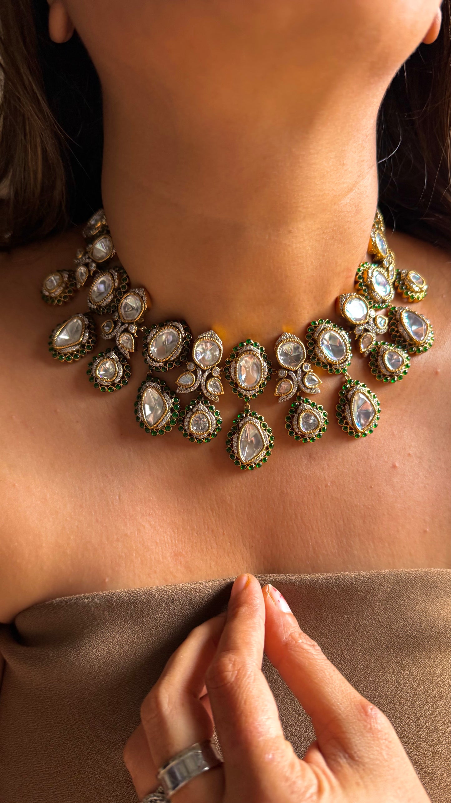 Emerald takkar work uncut polki necklace