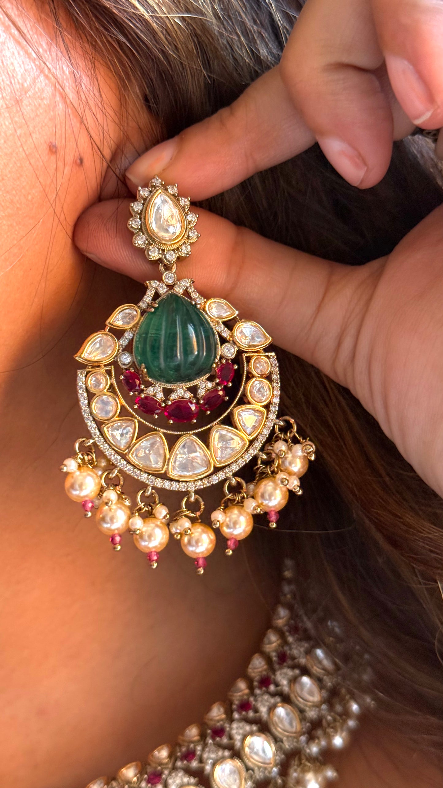 Emerald & Ruby vintage necklace with polki detailing