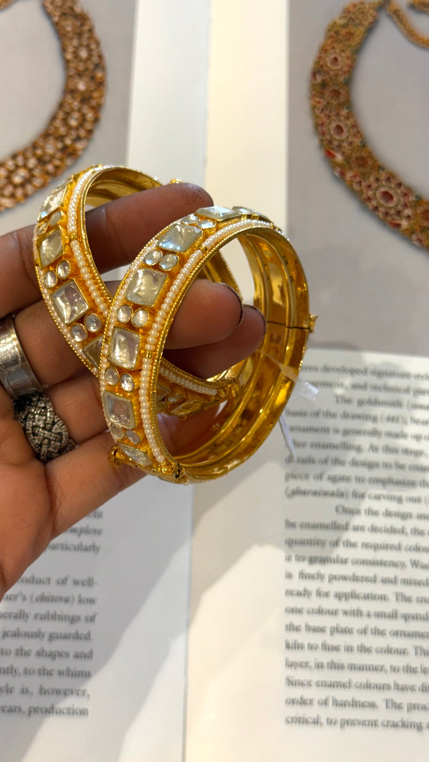 Heritage real moisaanite gold bangles