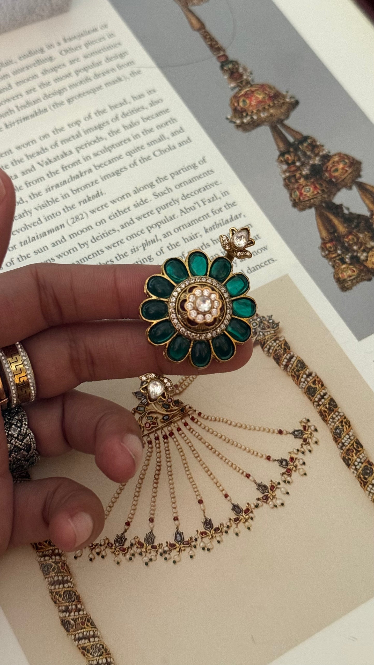 Emerald & ruby floral double finger ring