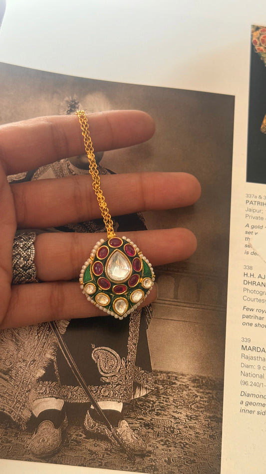 Ruby & emerald polki minimal  maangtika