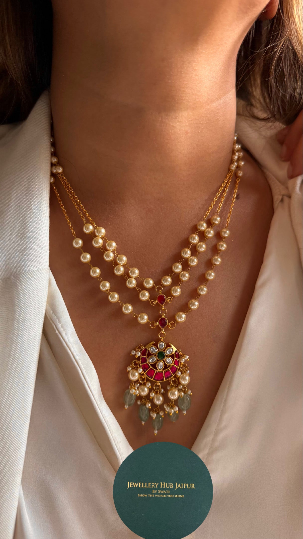 Emerald & rani pink pendant with pearl detailing triple layer necklace
