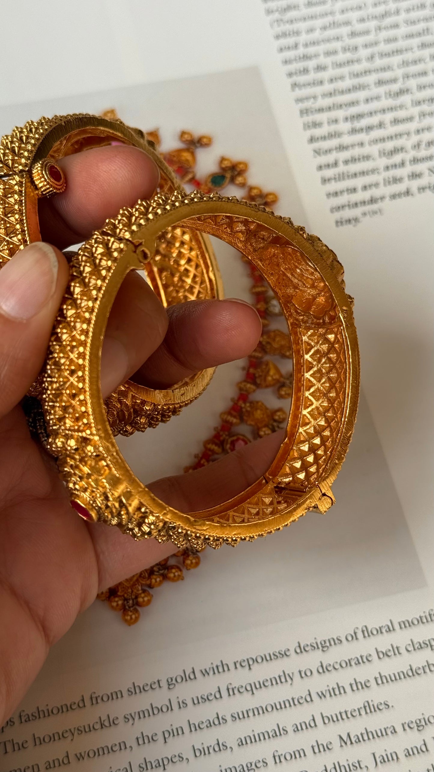 Rajwaada rose polki bangles