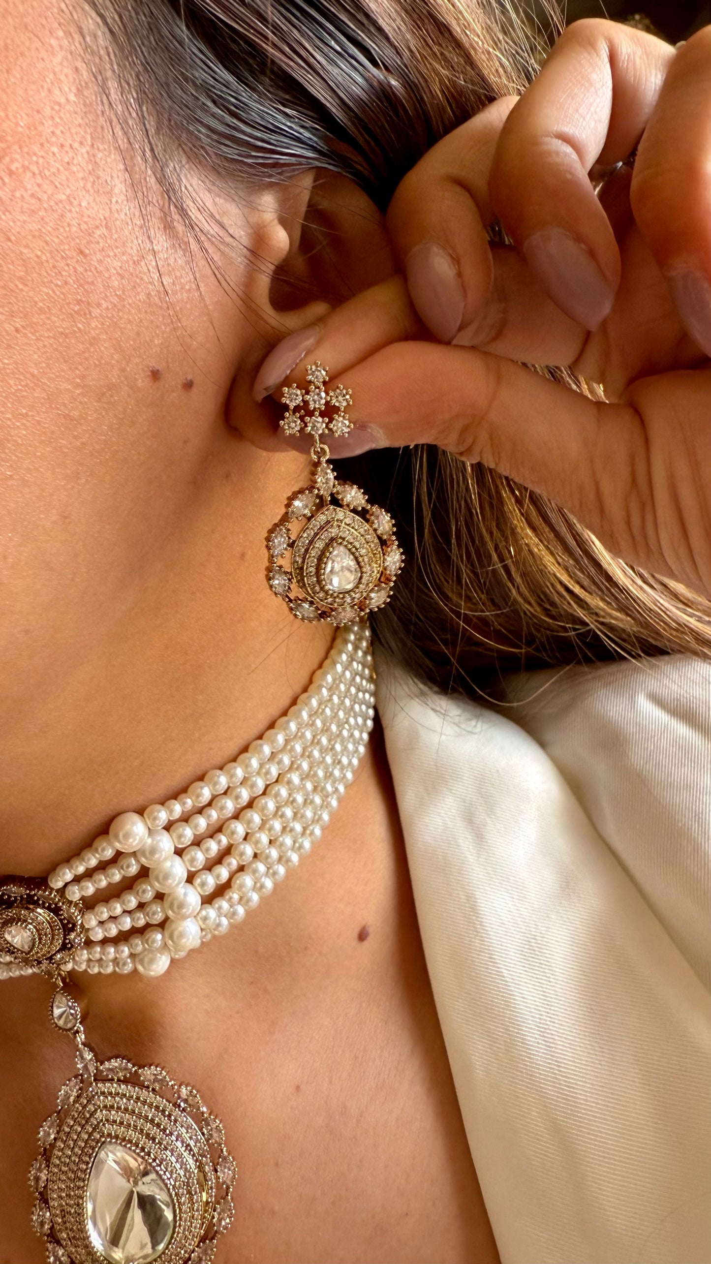 Moissanite polki drop pearl designer choker