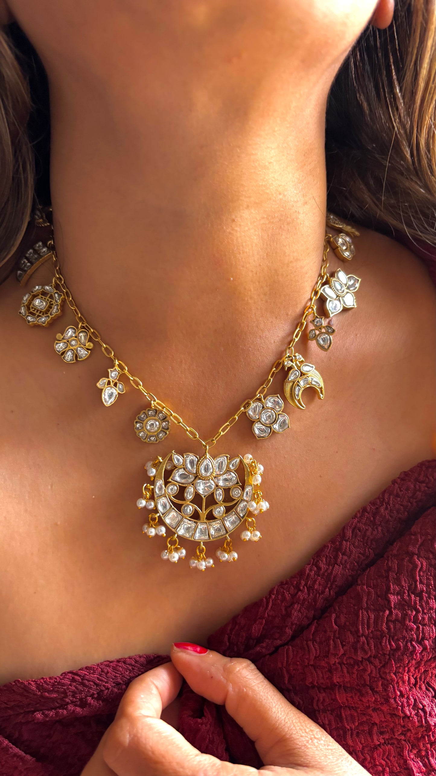 Pavani Paachi kundan necklace with motifs