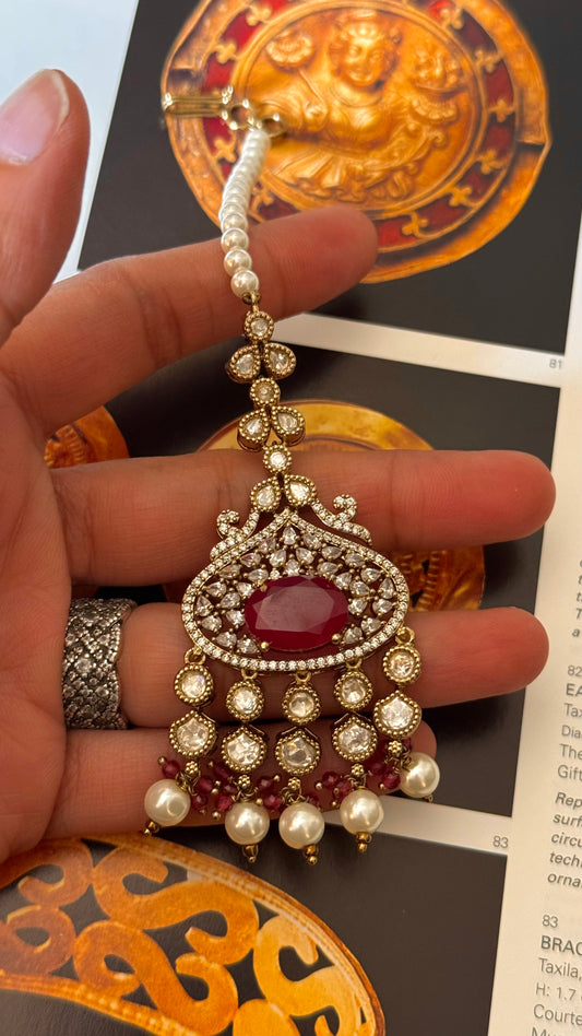 Ruby pearl victorian Mangtikaa