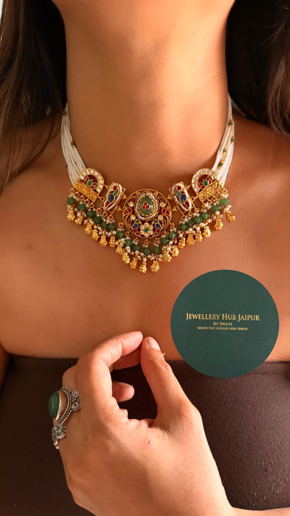 Mint handwork heritage choker