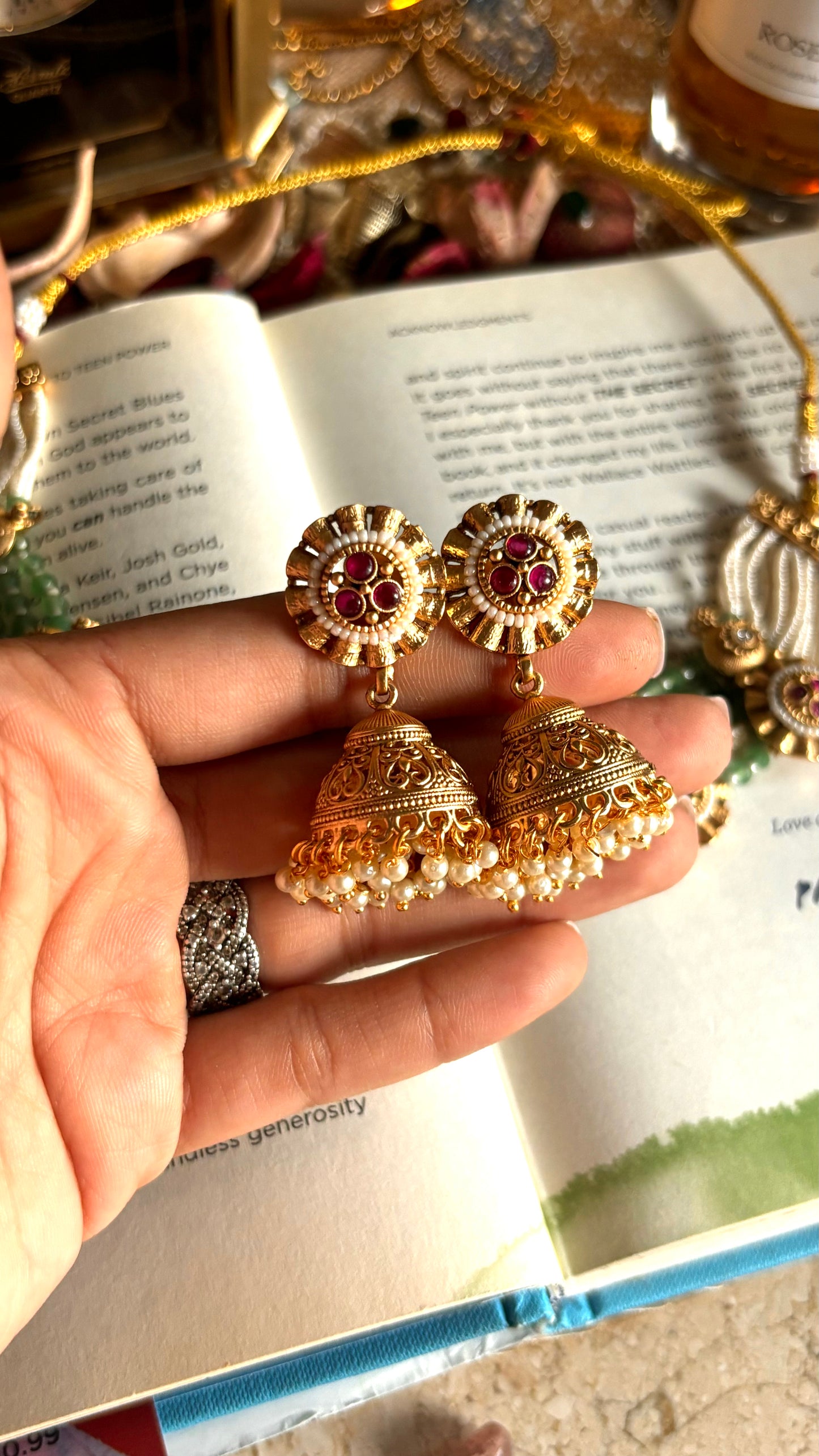 Ruby mint minimalist rajwada necklace