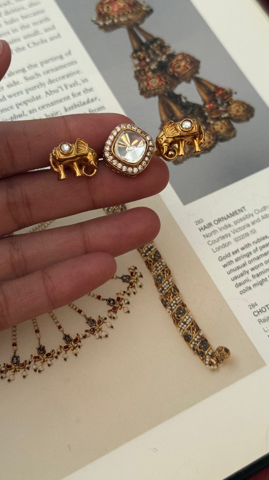 Uncut polki gajanand inspired double finger ring