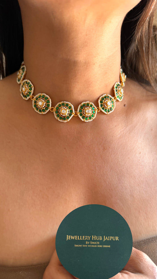 Emerald Paachi Kundan choker with earrings