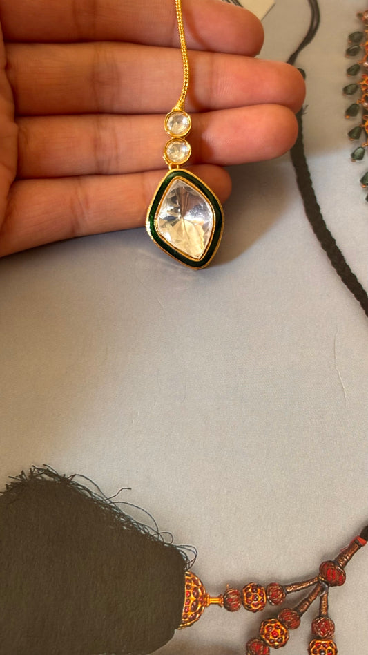 Meenakari mini maangtika