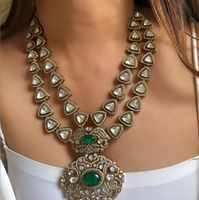 The emerald Moissanite polki necklace