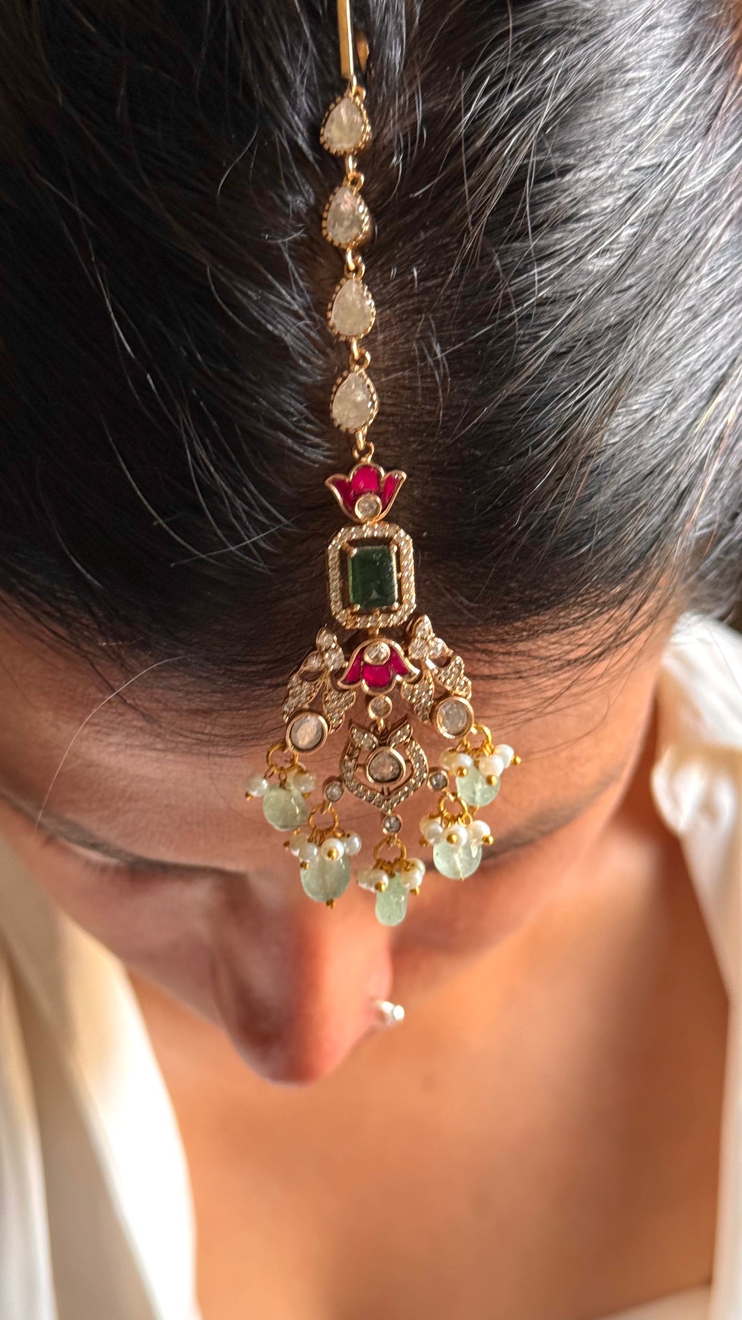 Mint & rani pink moissanite mint drop maang tika