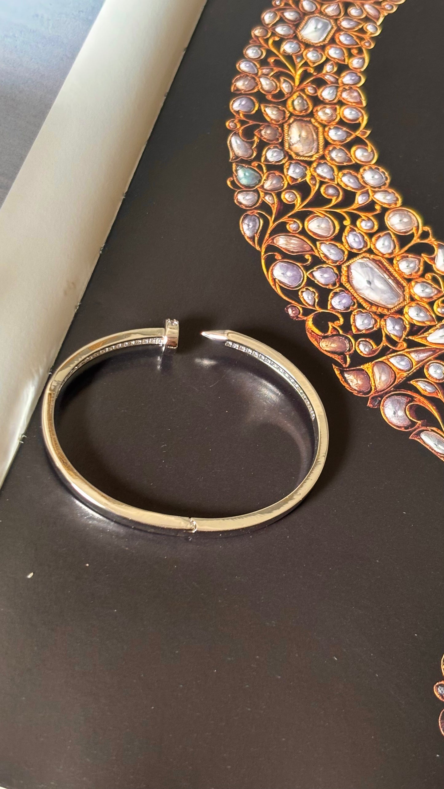 Silver Tone with diamond Open Nail Bracelet