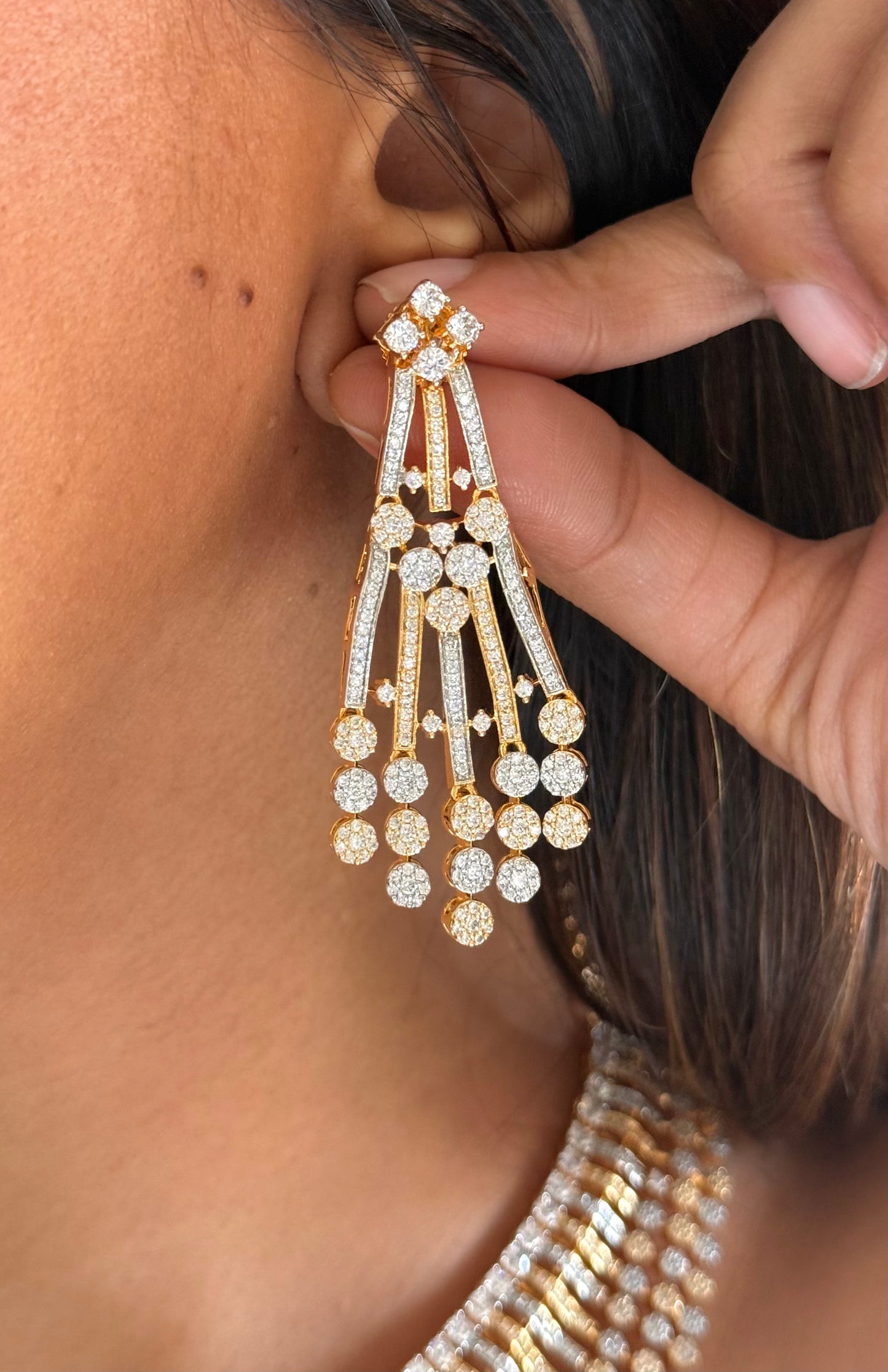 Gold & silver polish rain drop diamond necklace