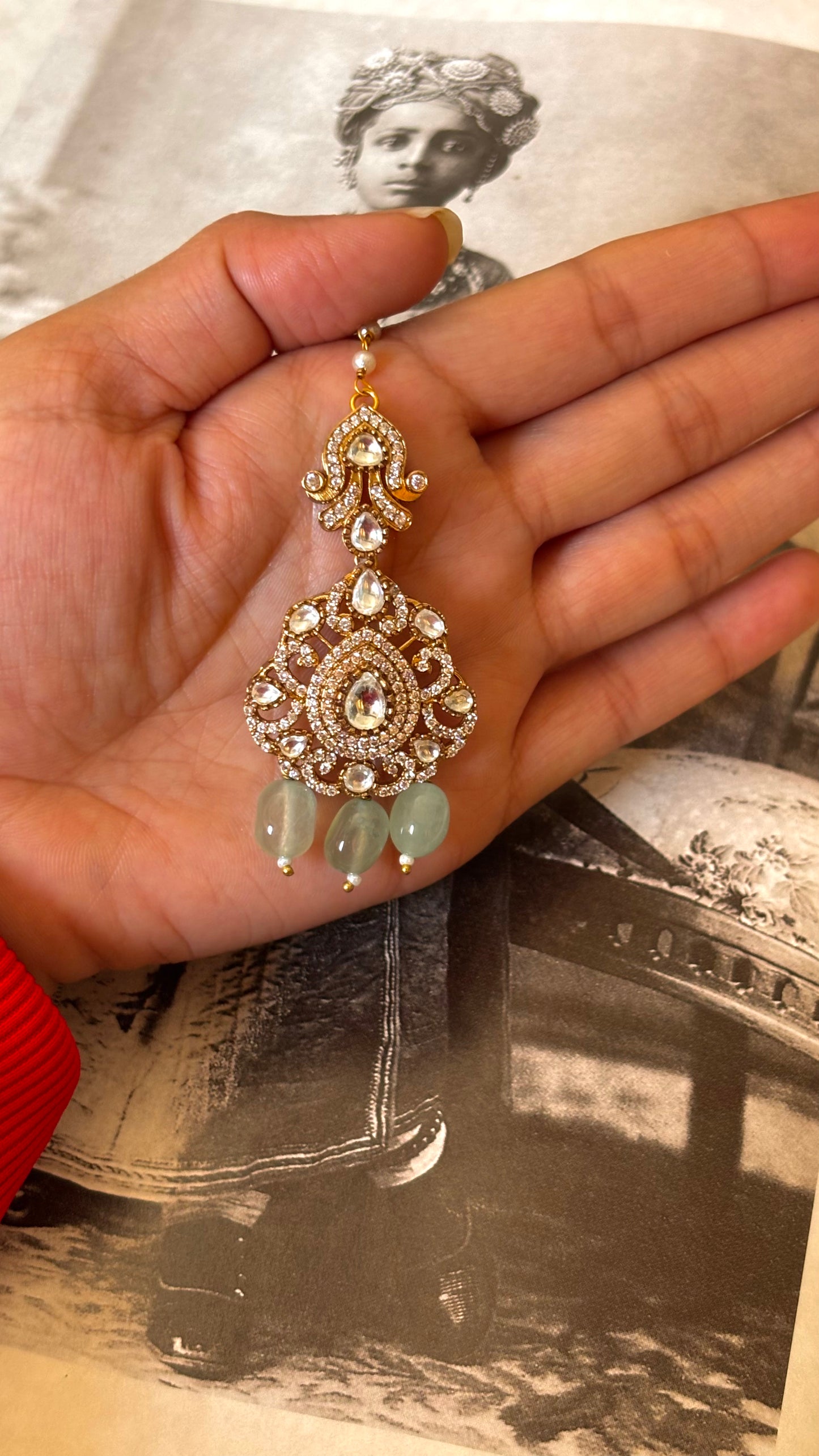 Victorian polki maangtika with mint drops