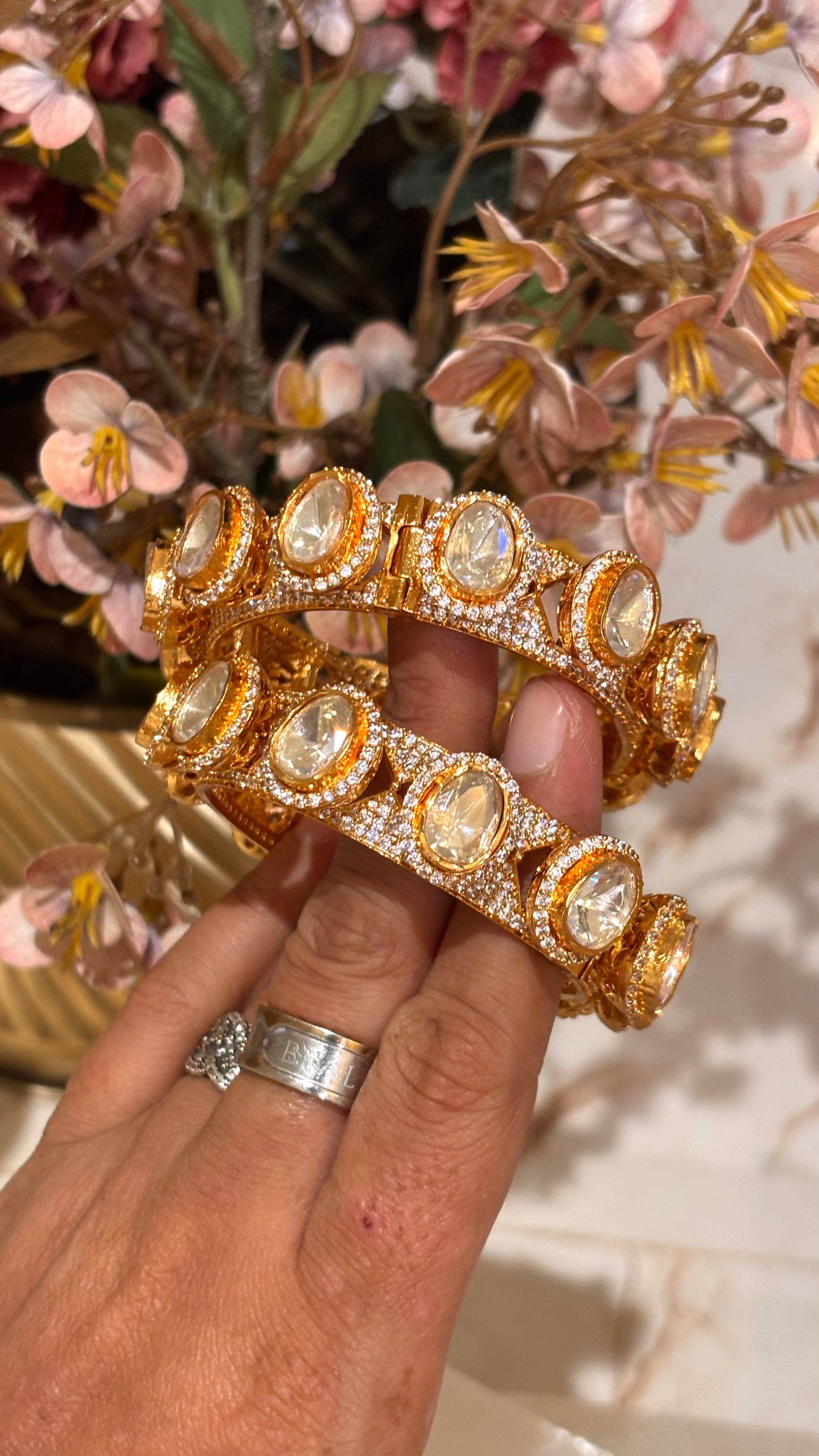 Real moissanite peeli polki gold bangles