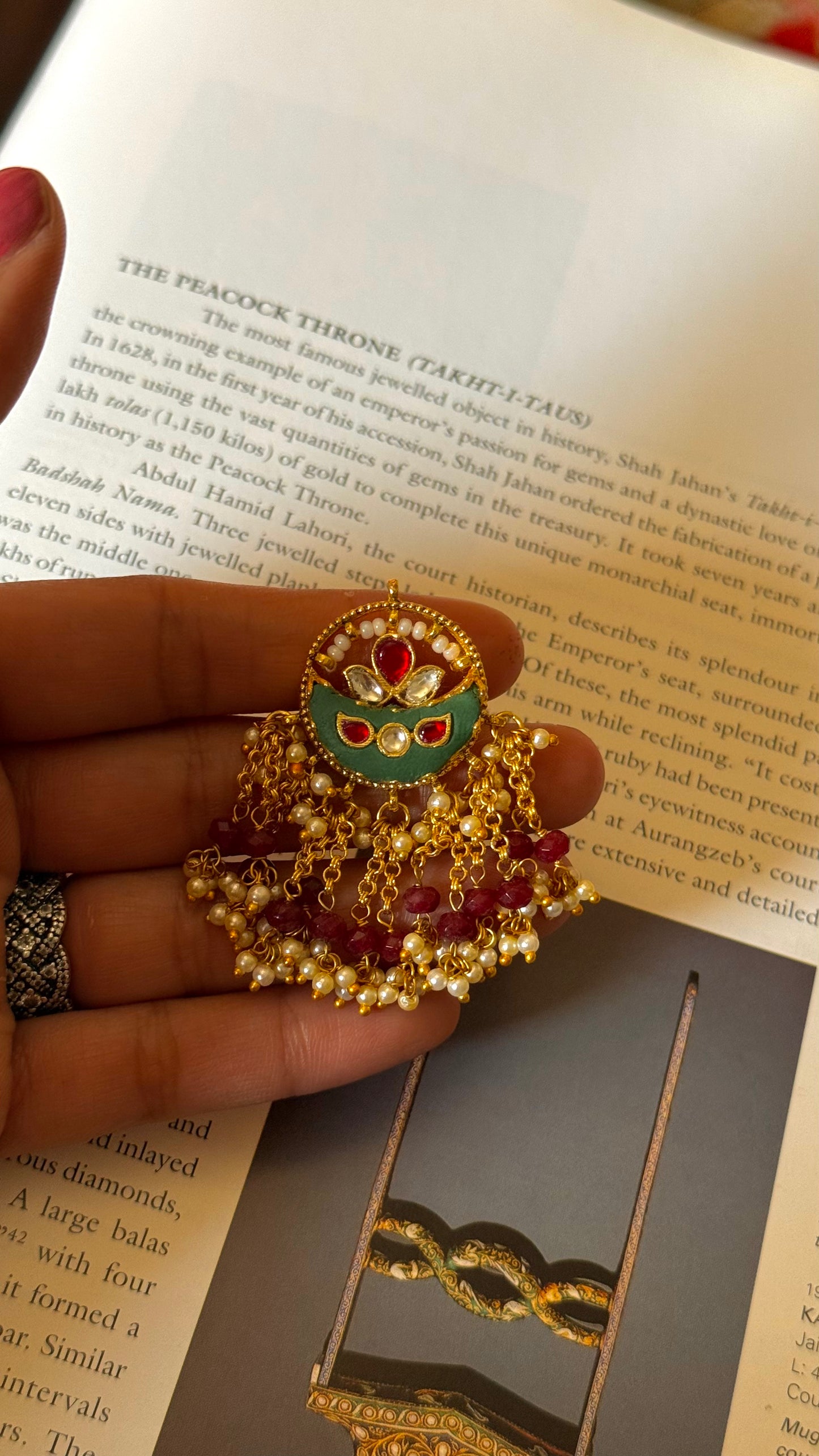 Emerald inlay rajwada Ring