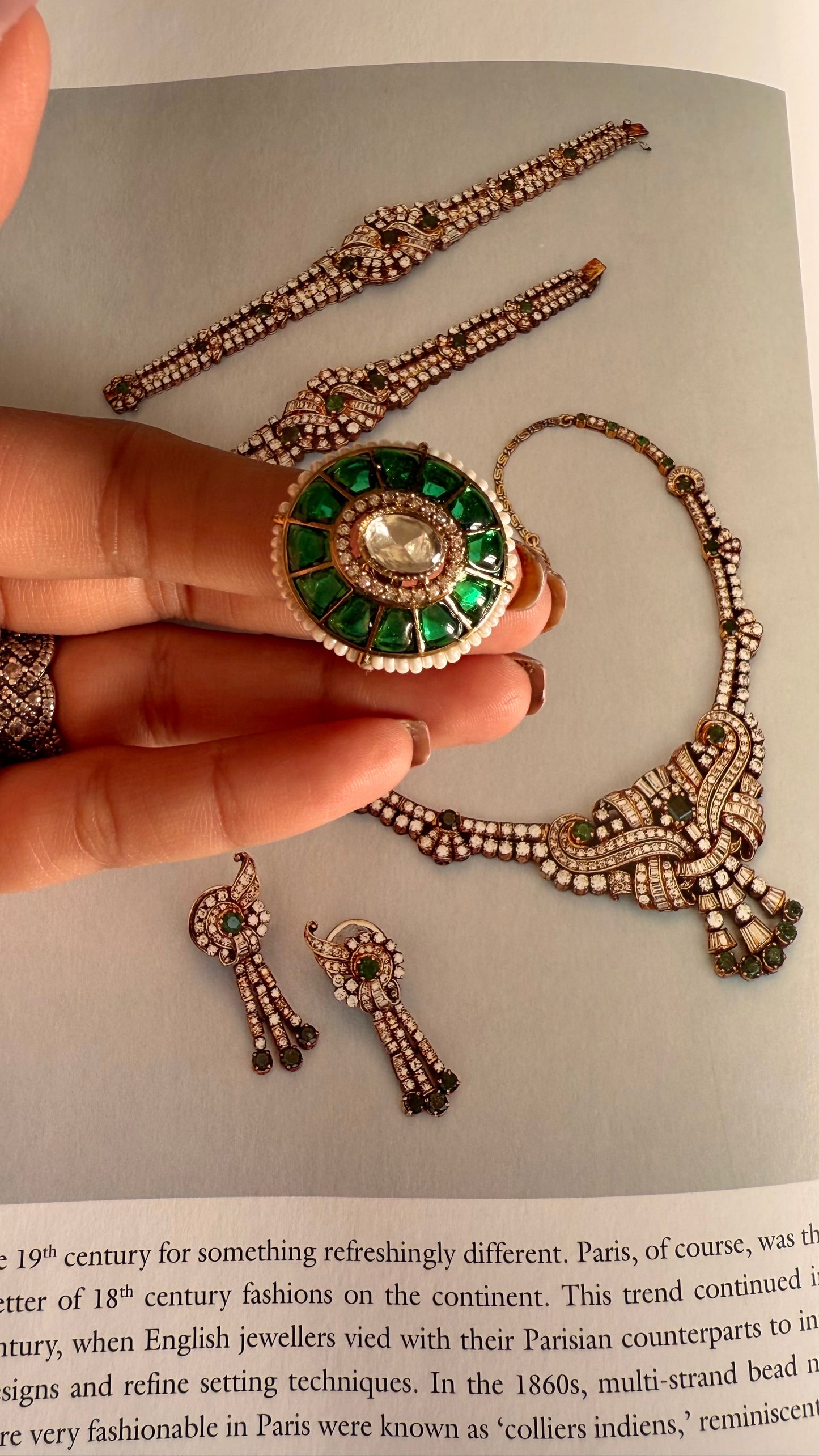Emerald kat dana adjustable ring