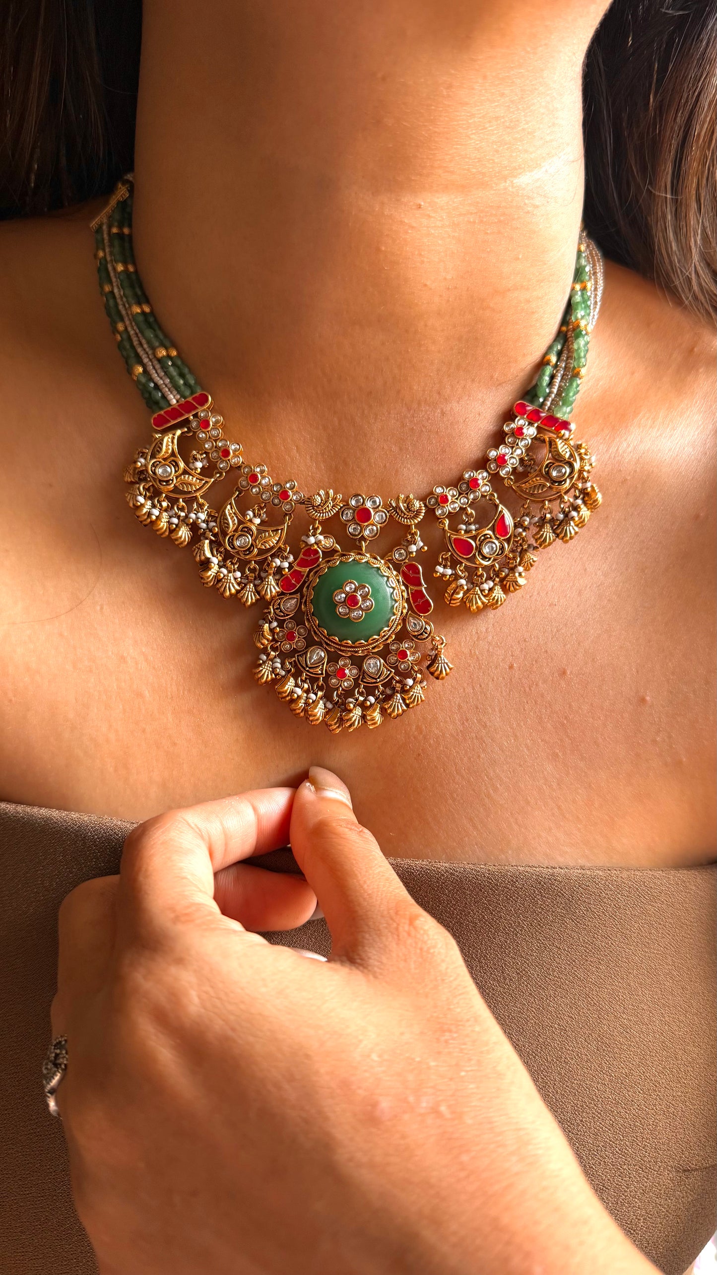 Emerald & ruby inlay rajwada set