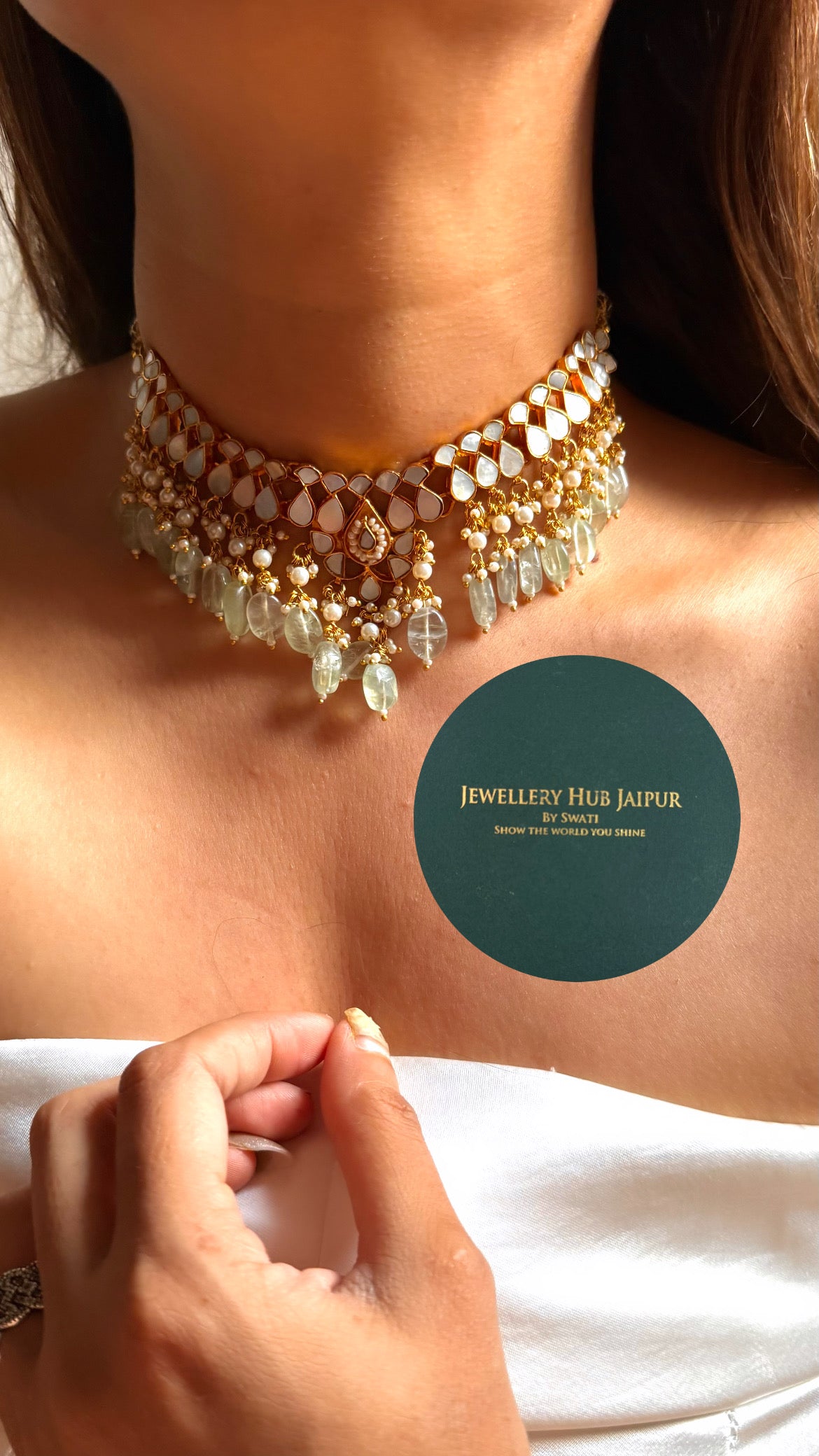 Mother of pearls with mint strawberries choker set