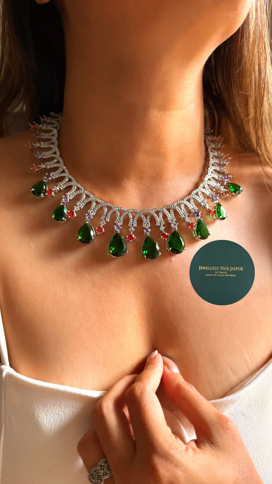 Bvlgari inspired emerald diamond set