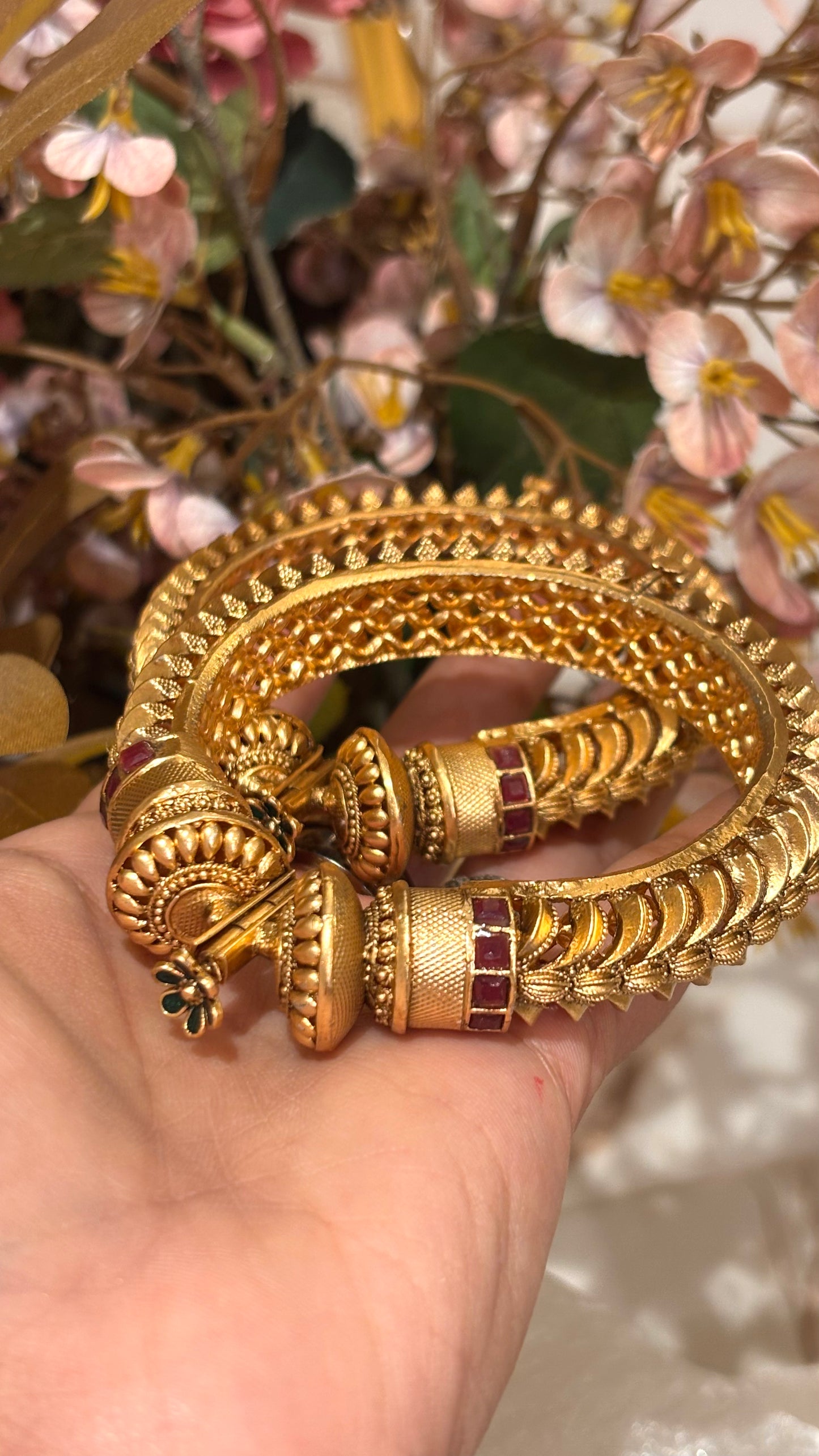 Emerald & ruby heritage bangles (Polish - Gold Matte)