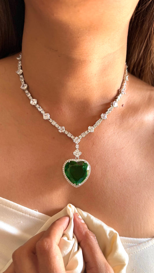Viona emerald heart diamond necklace