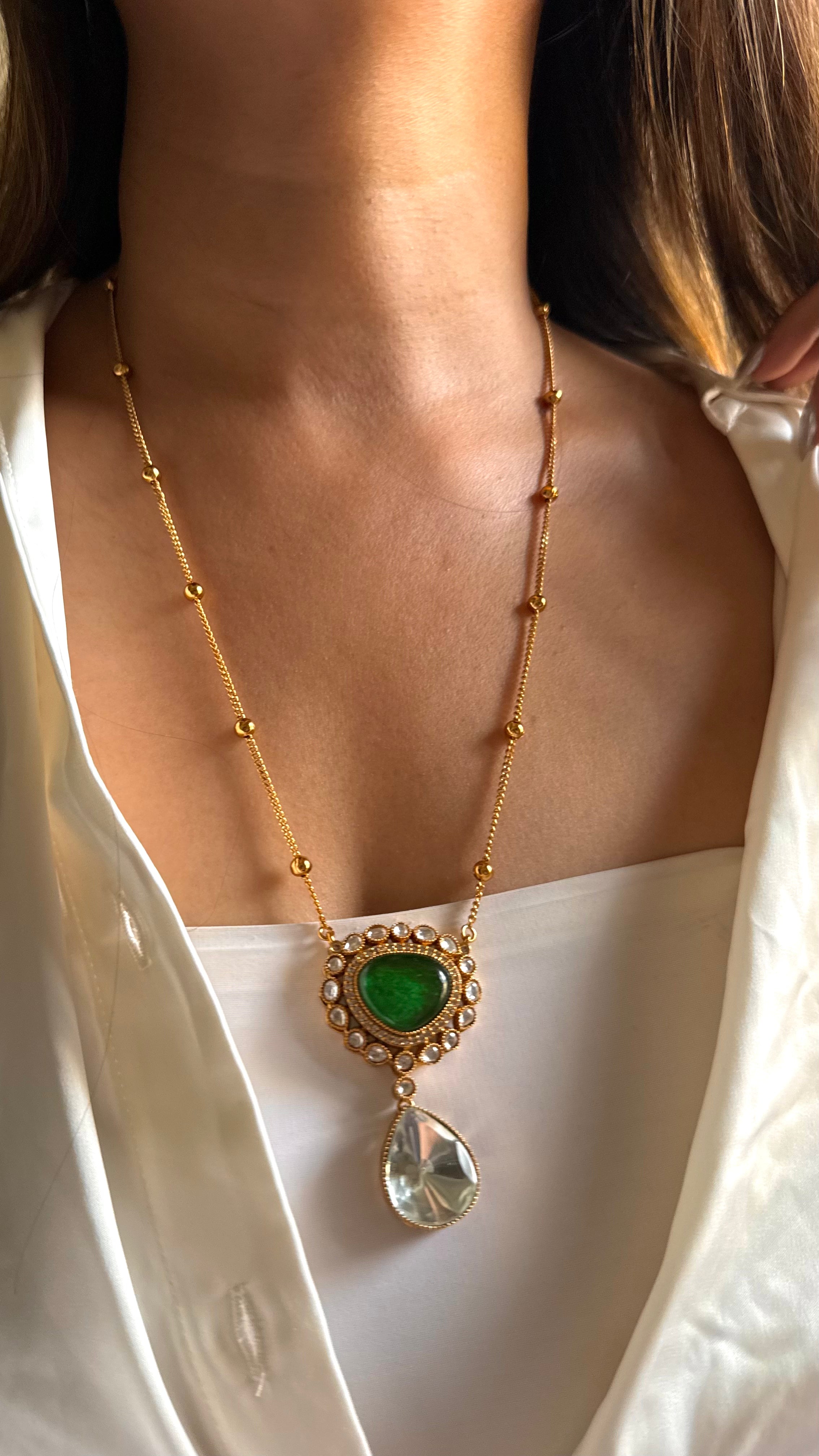 Emerald doublet moissanite polki minimal pendant
