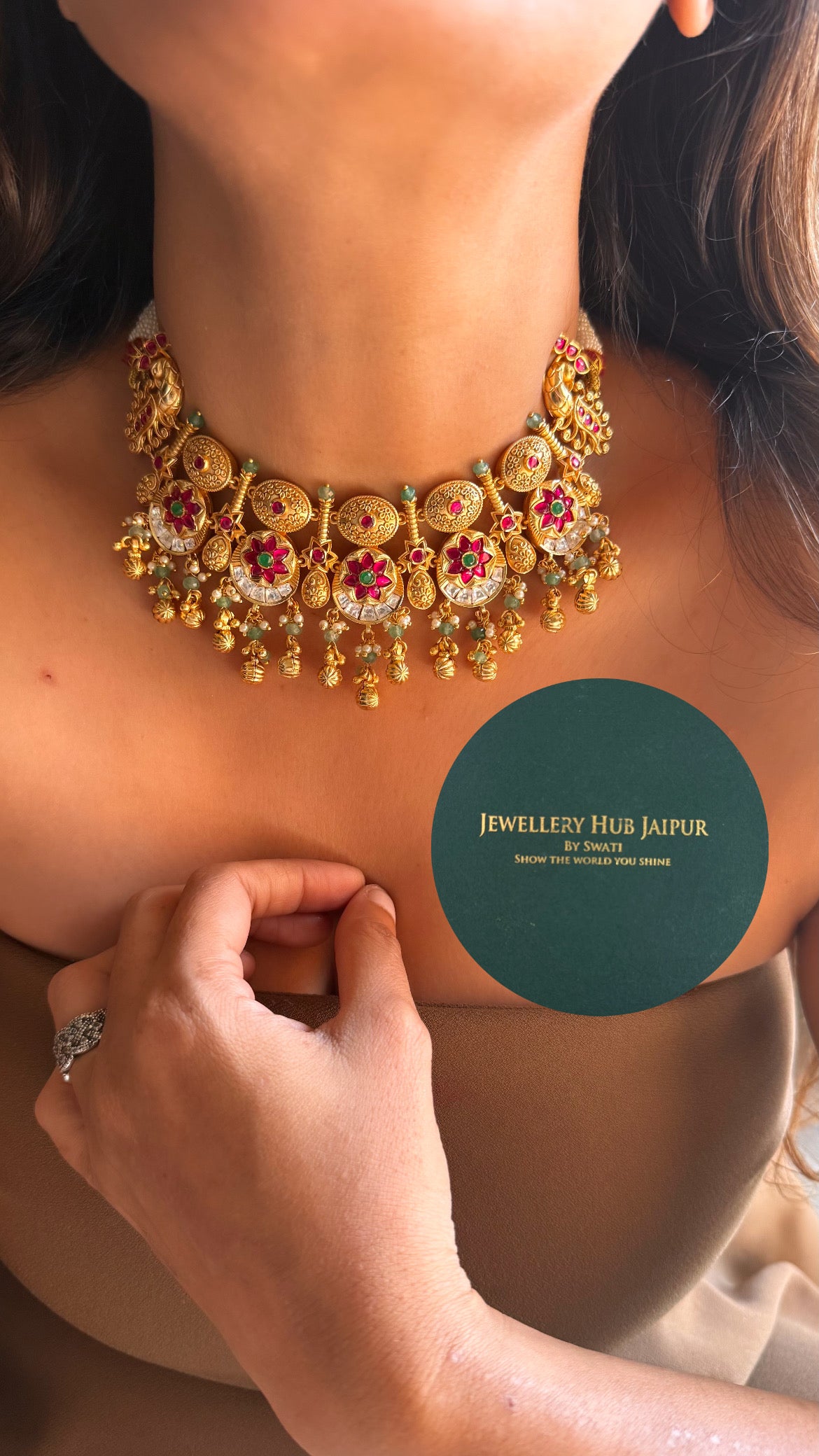 Heritage Rani pink & emerald floral design royal rajwada collar set