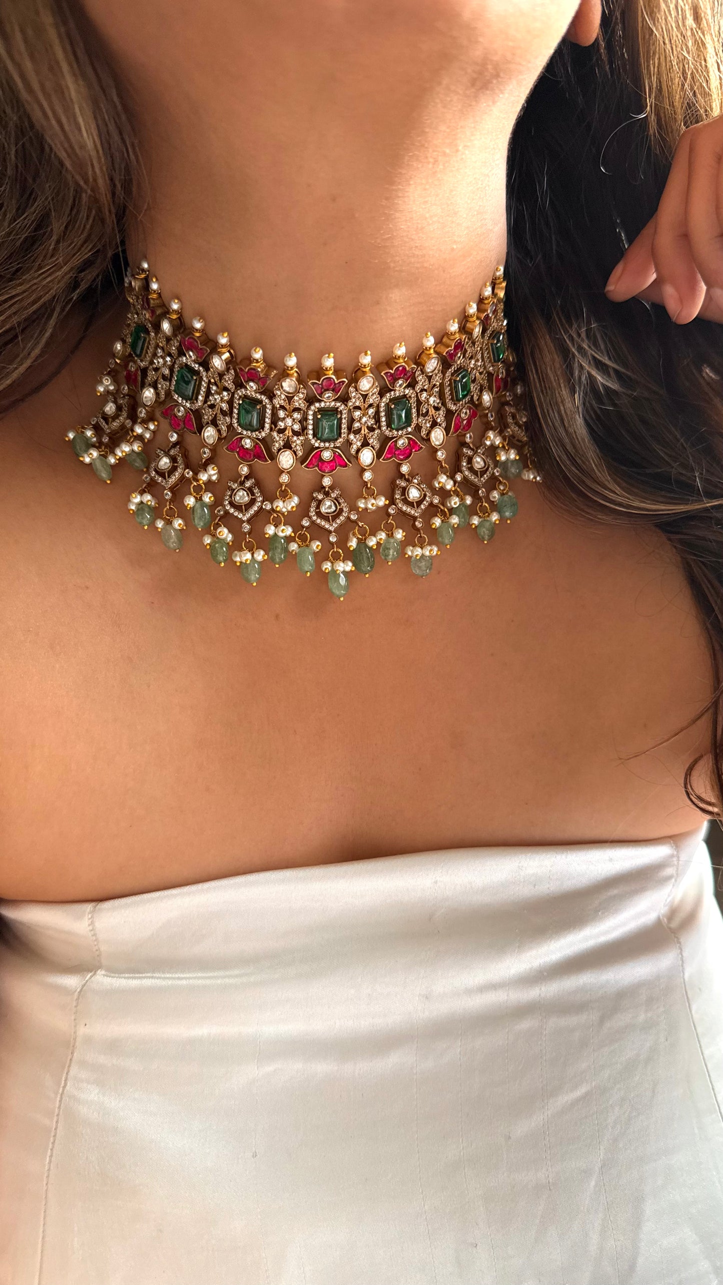 Bridal Asia inspired Emerald & Rani pink Mint drop Choker