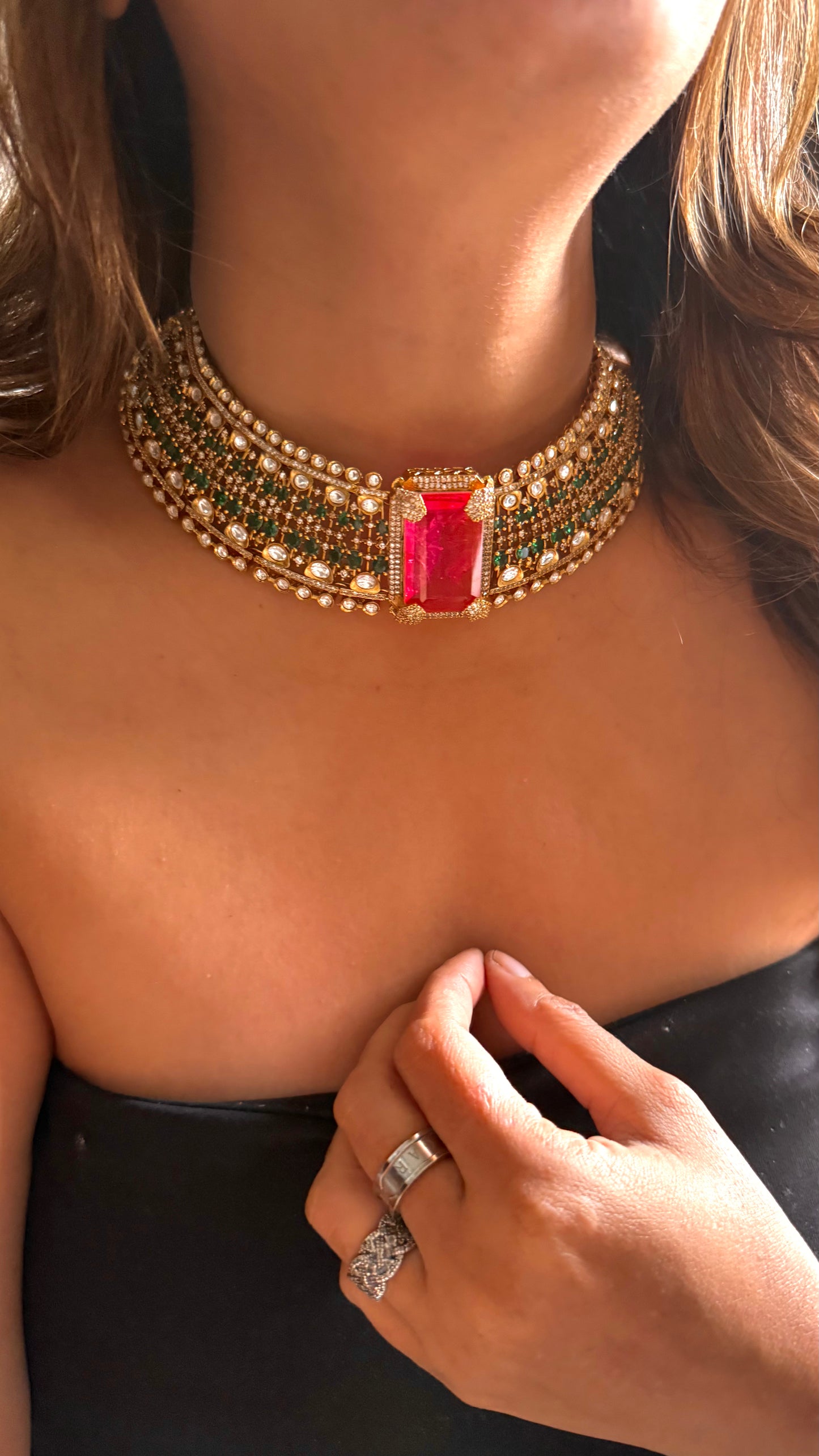 Hot pink Emerald designer choker